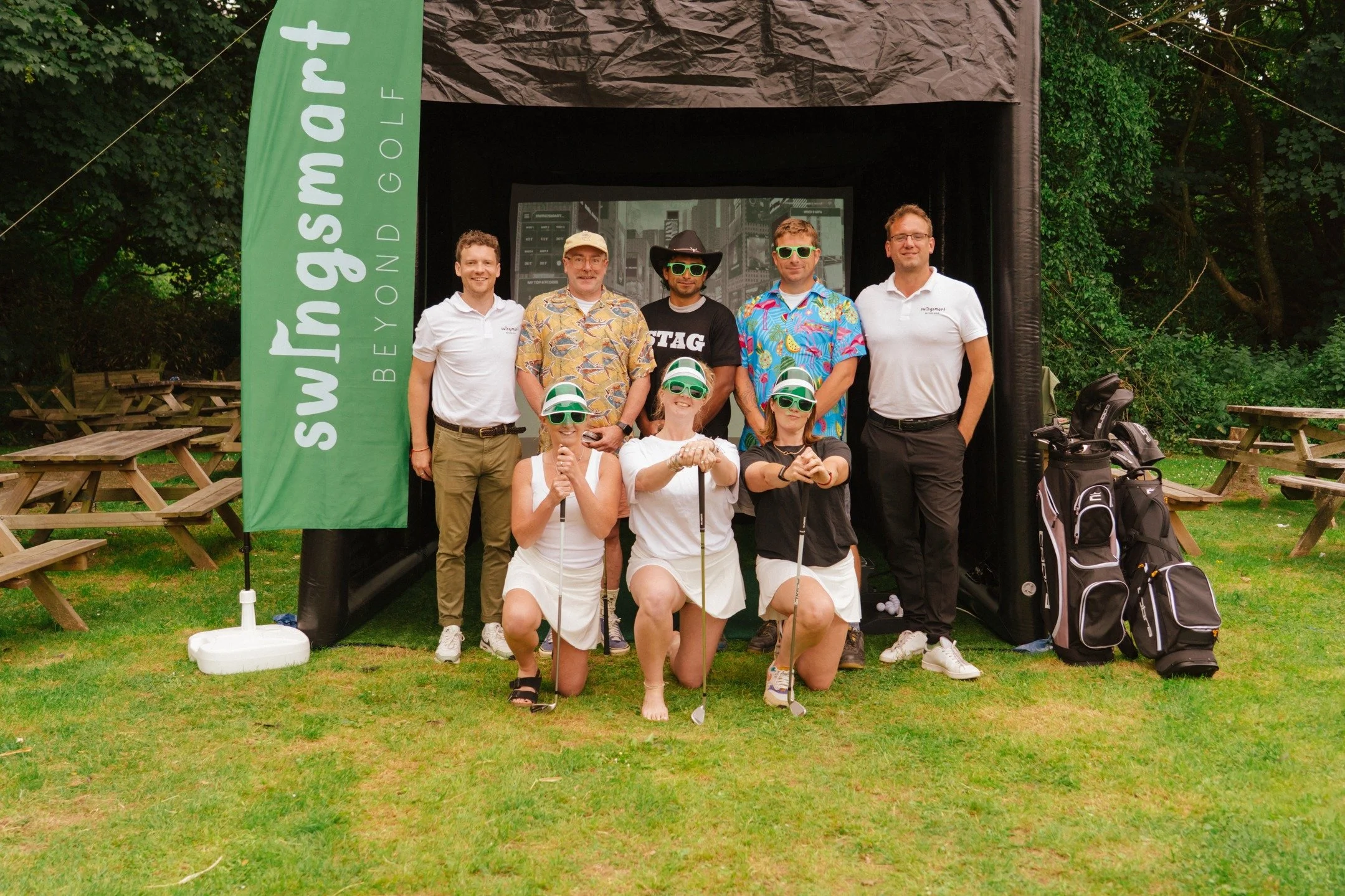 In what world does a special occasion or gathering not need a little healthy competition...

Not ours!

Channel your inner Tiger, step up to the simulator, and show us that slice!

Weddings. Corporate events. Parties. We bring the experience to you ⛳