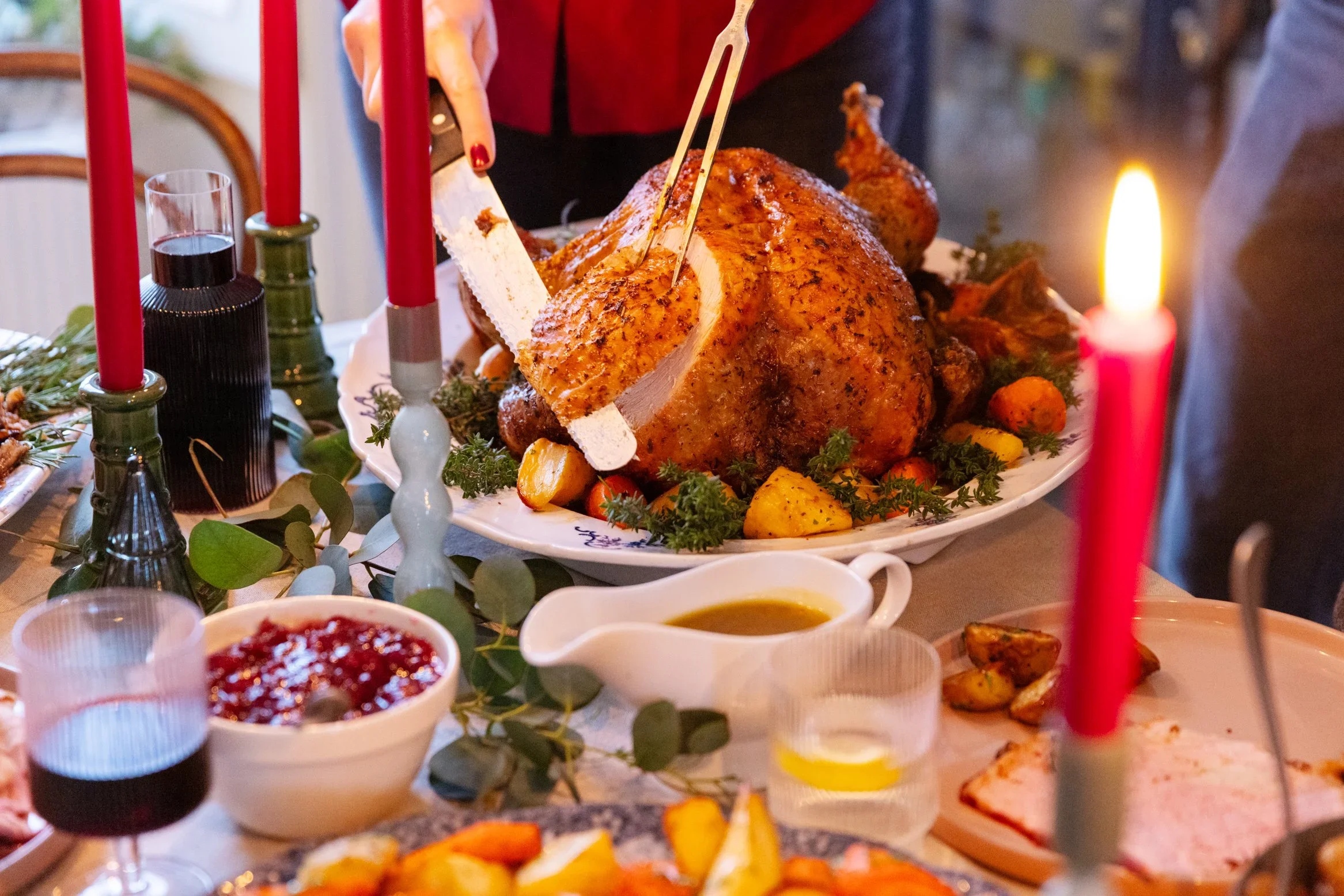 How to Carve Your Poulet Bonne Femme Christmas Turkey