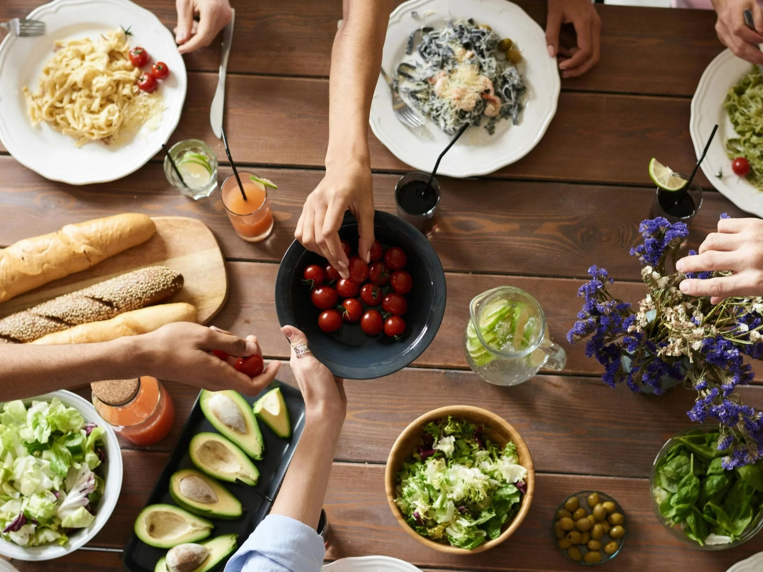Eat Great, Feel Great: A Spring Morning with The Neighbourhood Club