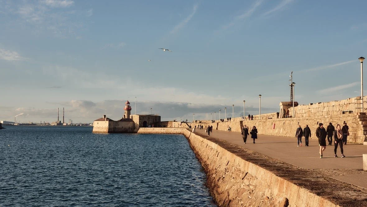 The Best Beaches and Picnic Spots Near Blackrock and Dún Laoghaire