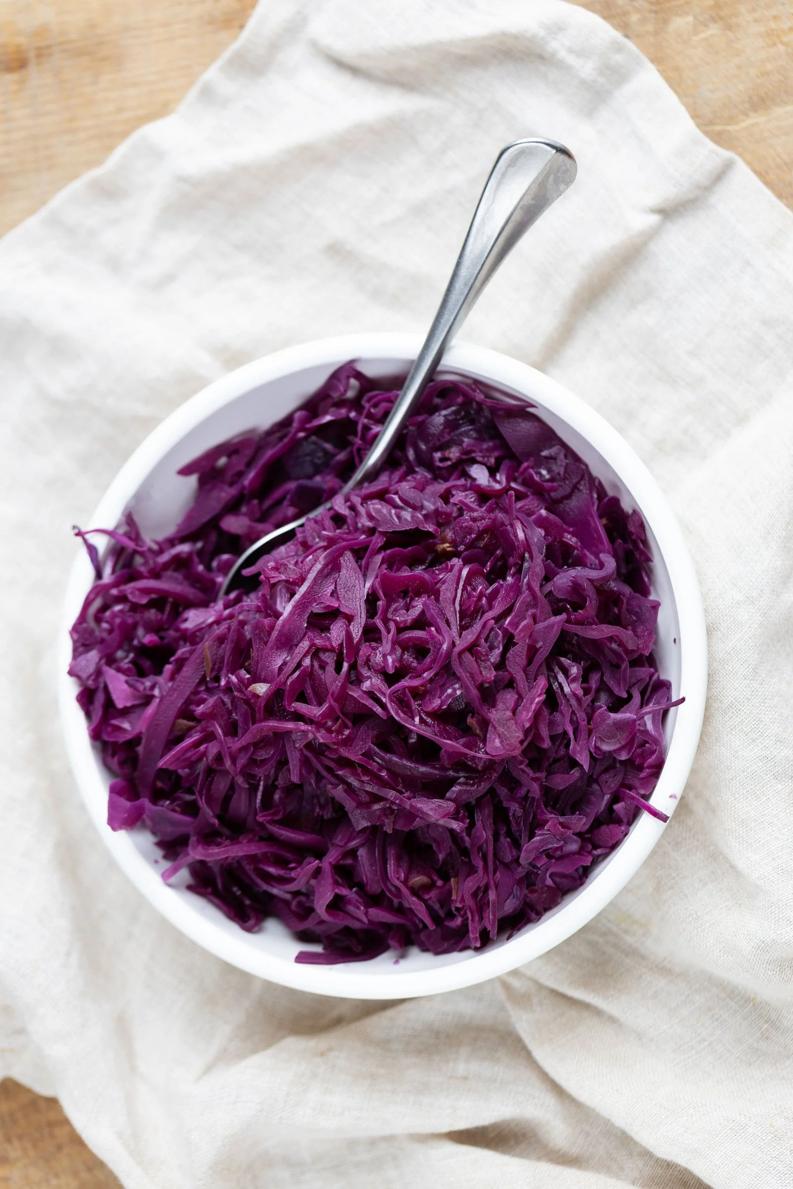 Braised Red Cabbage: Slow-braised red cabbage, a colourful companion to winter roasts.