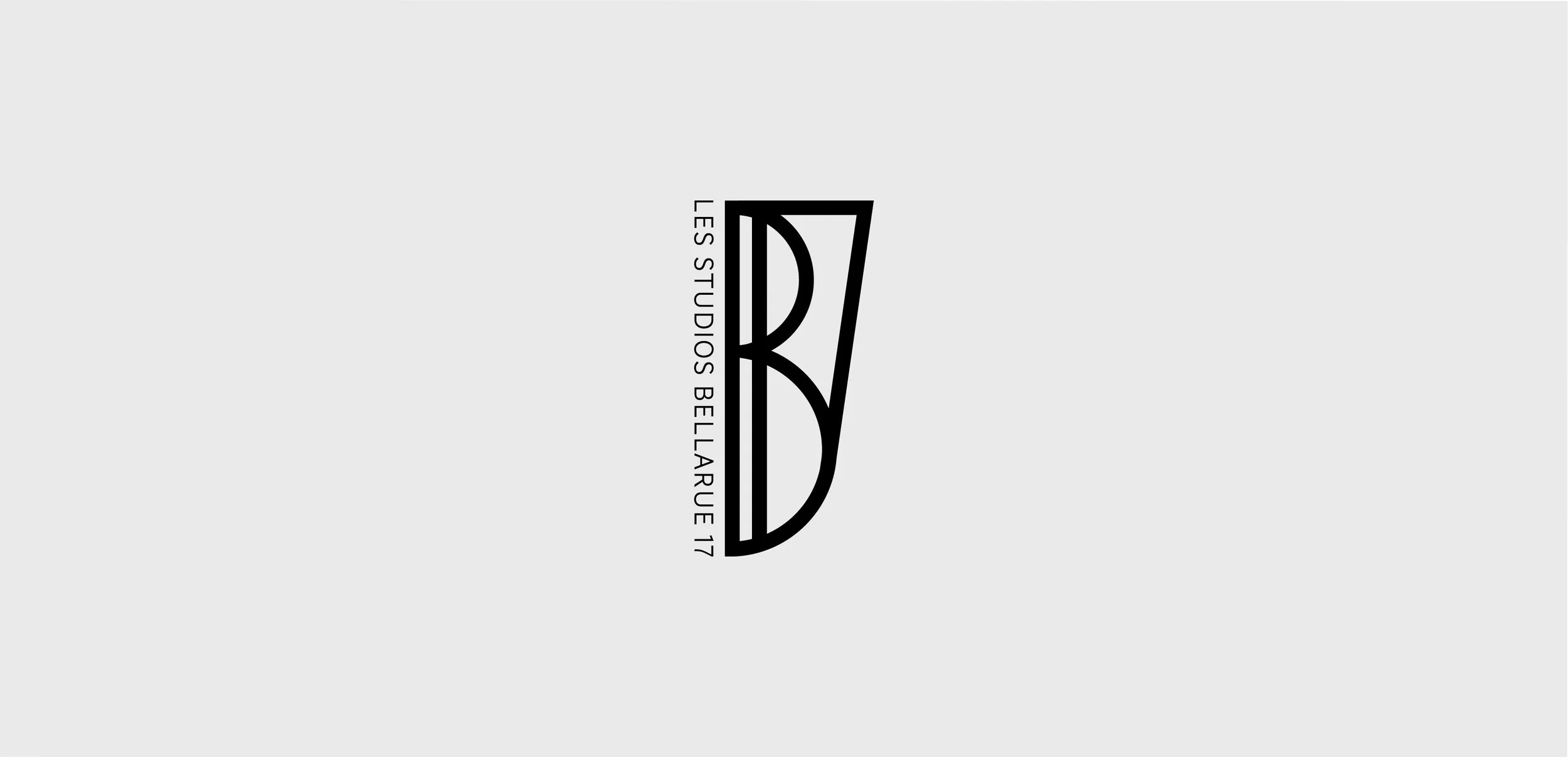 Studio Bellarue 17 - Une équipe passionnée de concepts originaux s'est réunie dans un lieu de création pour réaliser des projets sonores et audiovisuels.