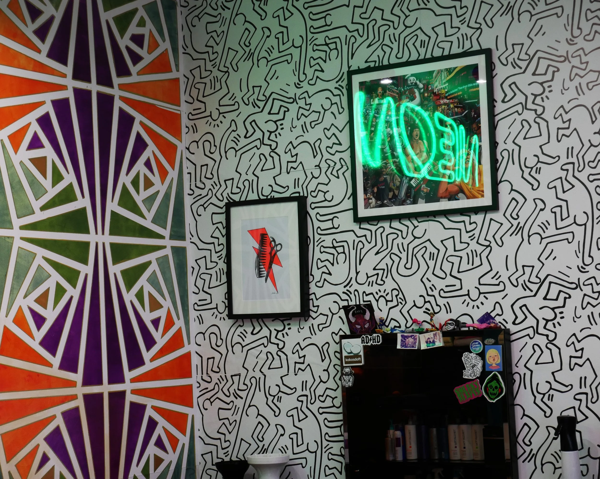 saloninside.jpg