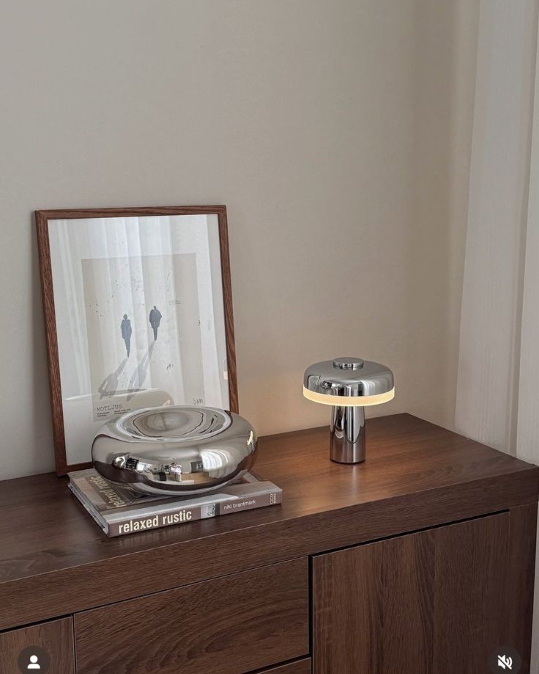 Des int&eacute;rieurs impeccables, c'est avec Clean My House 🫧

Contactez-nous d&egrave;s maintenant pour r&eacute;server votre nettoyage &agrave; domicile 🧼

#cleanmyhousebelgium #titresservices #homecleaning #nettoyagemaison #agencetitresservices