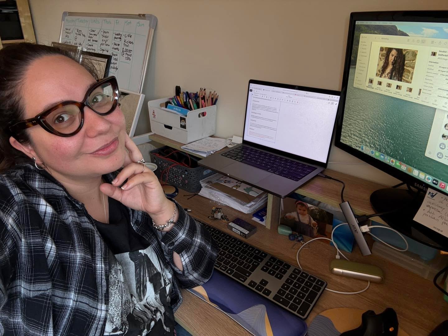 What it means being a boudoir photographer &amp; business woman? 👩🏽&zwj;💼

I have a feeling I am not alone in this so overwhelming but also rewarding journey 🙏🏽 

The wonder creeps in: if I can do it all 🤔 For many years little girls and women 