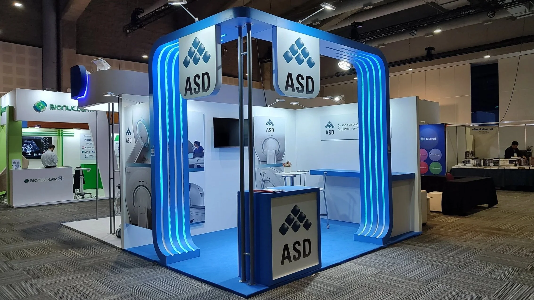 alquiler de stand eges expo cadi centro de convenciones