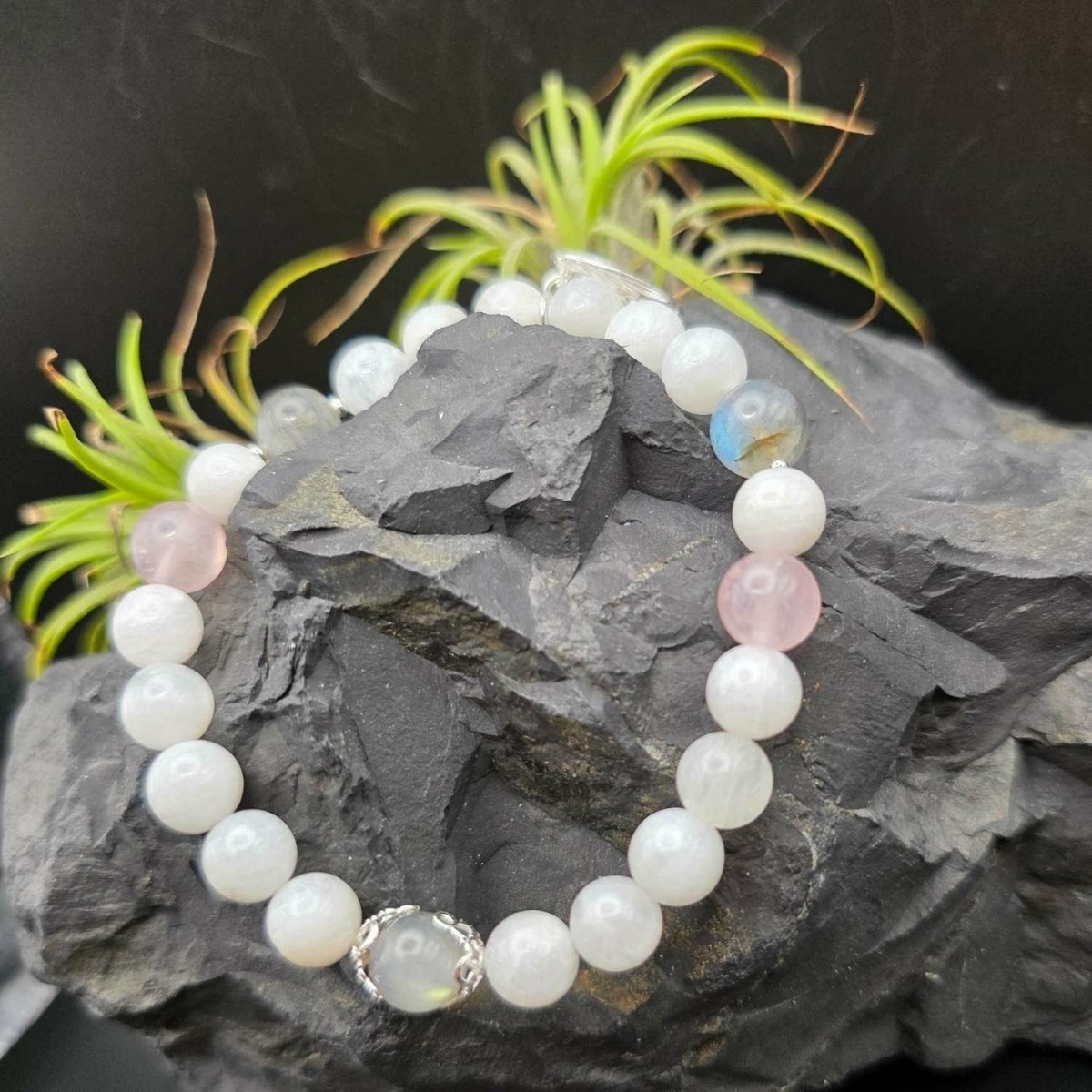 Baum des Lichts – Armband mit Mondstein, Labradorit & Rosenquarz (925 Silber) - PRANA Edelsteine – Handgefertigter Edelsteinschmuck