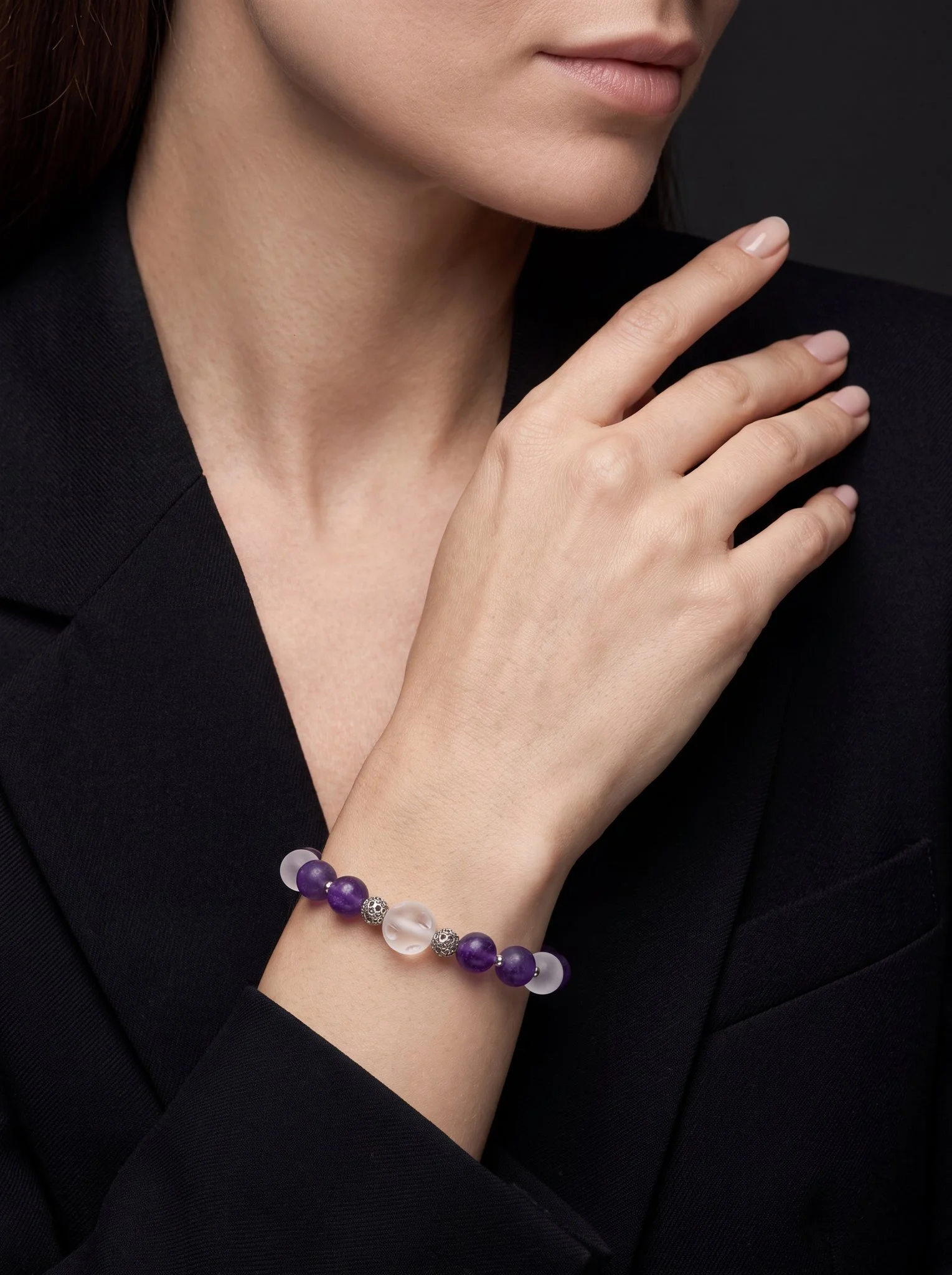 VIORELLA – Edelsteinarmband mit Amethyst & Bergkristall matt - PRANA Edelsteine – Handgefertigter Edelsteinschmuck