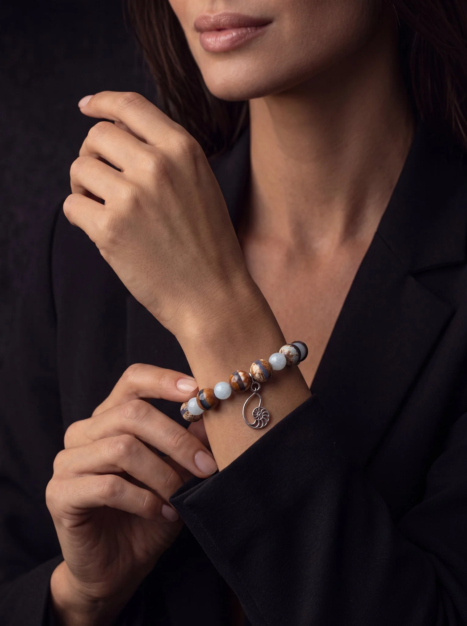 MAREA - Tibetisches Dzi Achat & Aquamarin Armband | Harmonie • Kommunikation • Schutz - PRANA Edelsteine – Handgefertigter Edelsteinschmuck