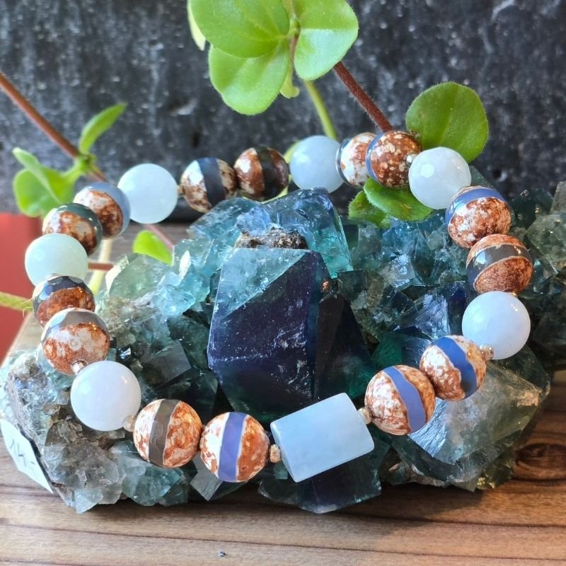 Armband Tibetischer Achat & Aquamarin – Harmonie des Meeres