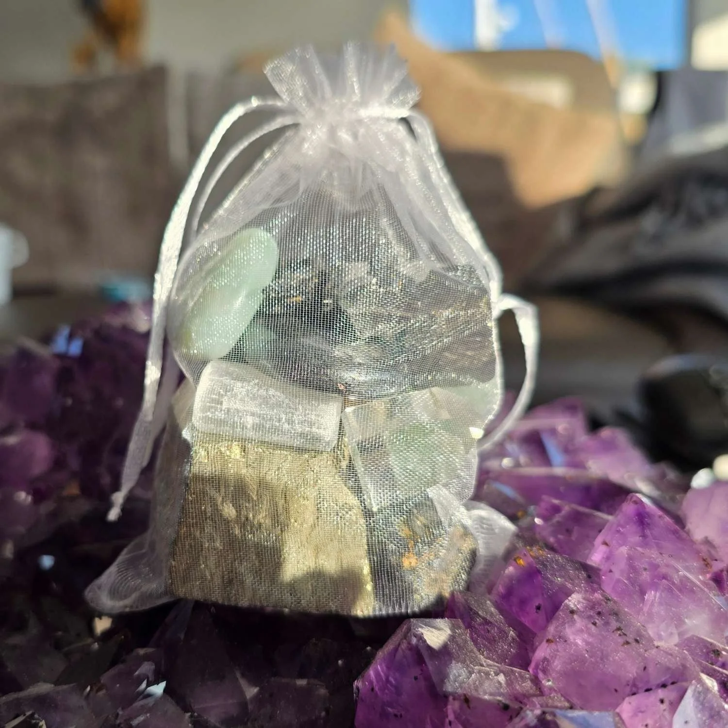 EMF-Schutzsäckchen für E-Auto „Prana Shield Drive" - PRANA Edelsteine – Handgefertigter Edelsteinschmuck