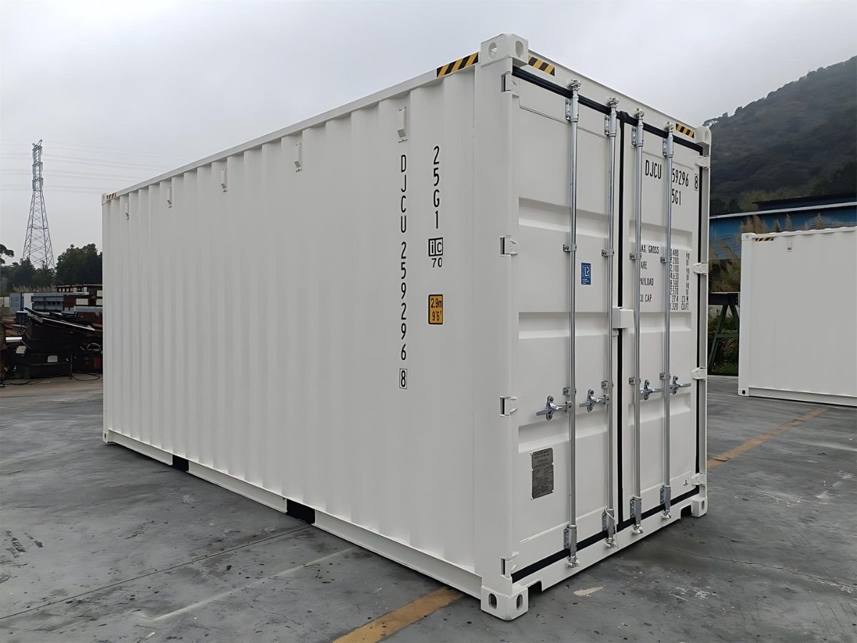 20ft HC corner front left.jpg