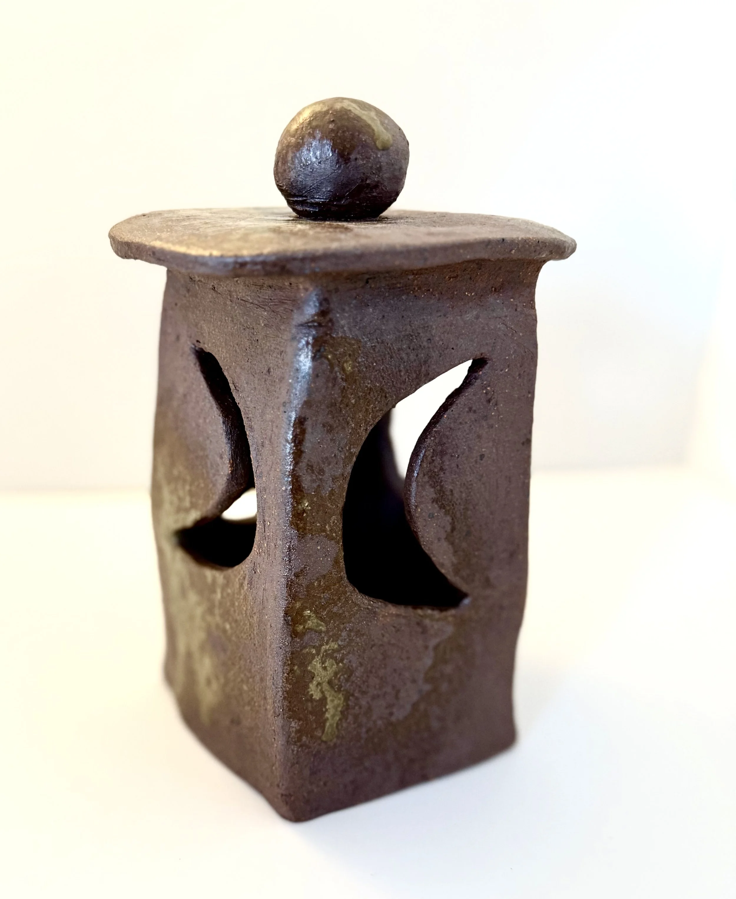 Diken_Robert_Lantern2_8x5x5_ceramic_$150.jpeg