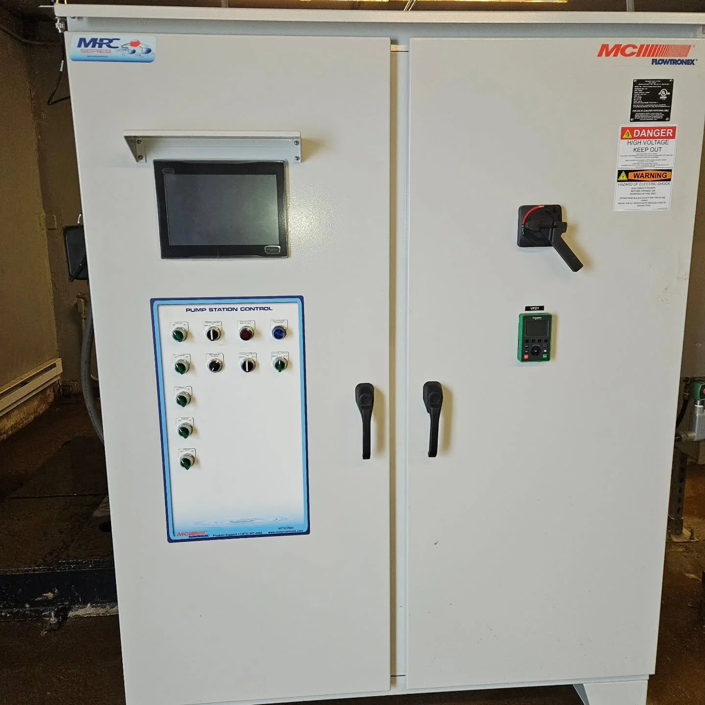 Shenandoah....finished up and looking good. Back in the spring to fire her up. Time to chill and start plowing snow.