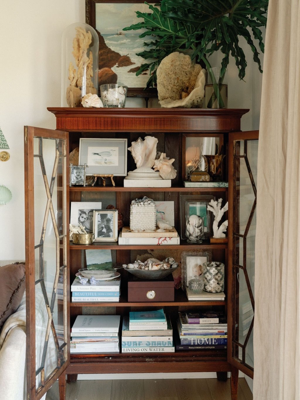 Enclosed storage 🤝 toddlers 

The coffee table may not be able to be styled but having this glass cabinet filled with my treasures brings me immense joy. One day I won&rsquo;t be bound to cabinets and out-of-reach surfaces, until then, I&rsquo;ll ke