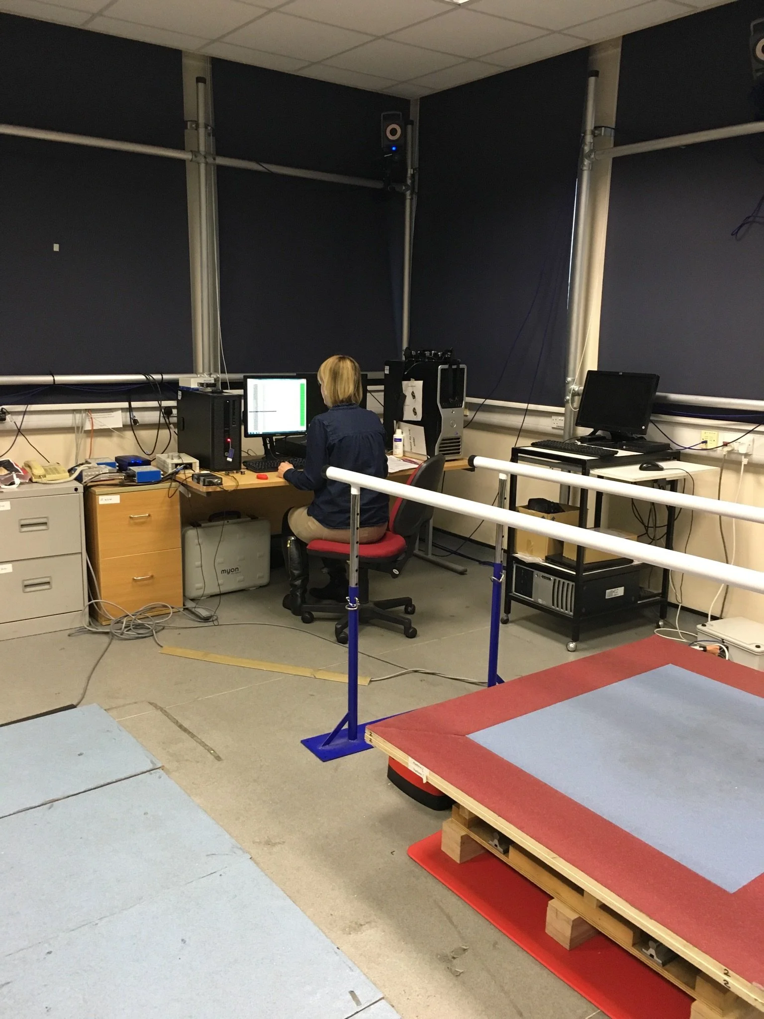 Dr Janet Deane working in her biomechanics research laboratory.