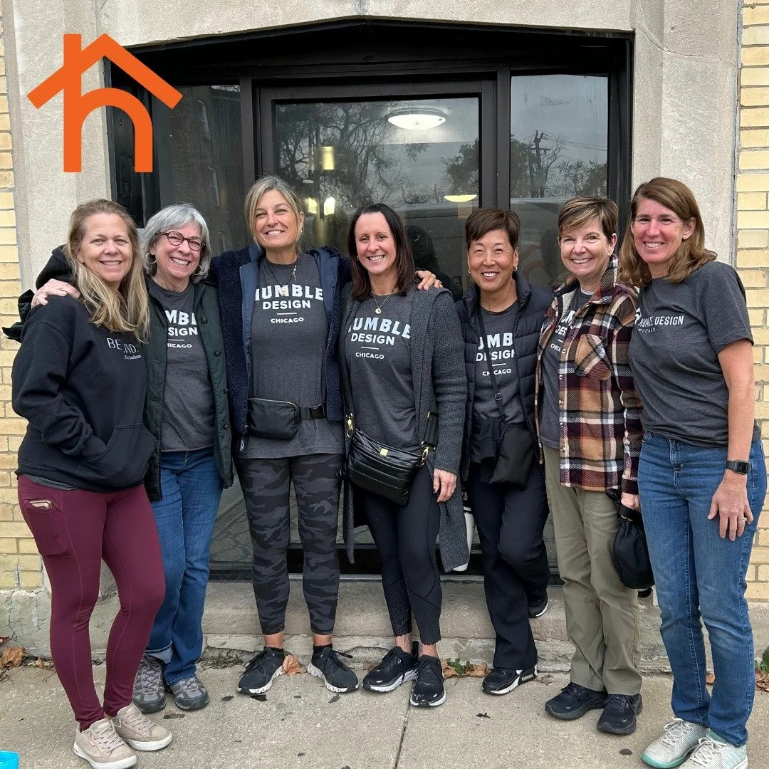 🏡 Happy Friday Reveal! 🏡We are back this week and getting straight to work. The Humble Design Chicago team did an amazing job of creating this cozy, vibrant home for our Humble client and his mother. We especially love all the unique art and decor 