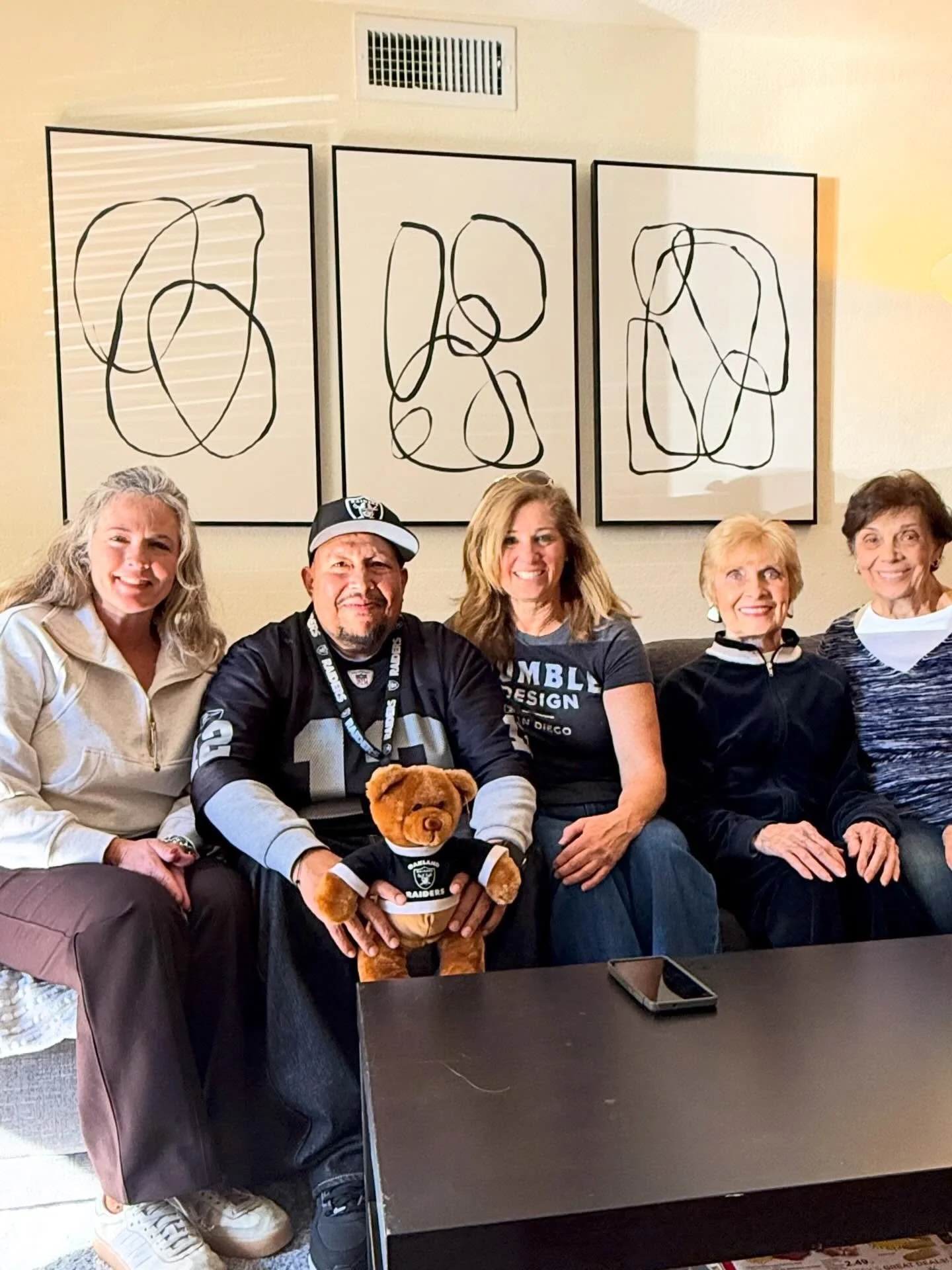 🧡 Welcome Home, Guillermo 🧡

This Wednesday, we had the honor of welcoming Guillermo into his newly furnished home&mdash;a moment he had been patiently preparing for and deeply looking forward to.

Guillermo works as a security guard at a Dreams4Ch