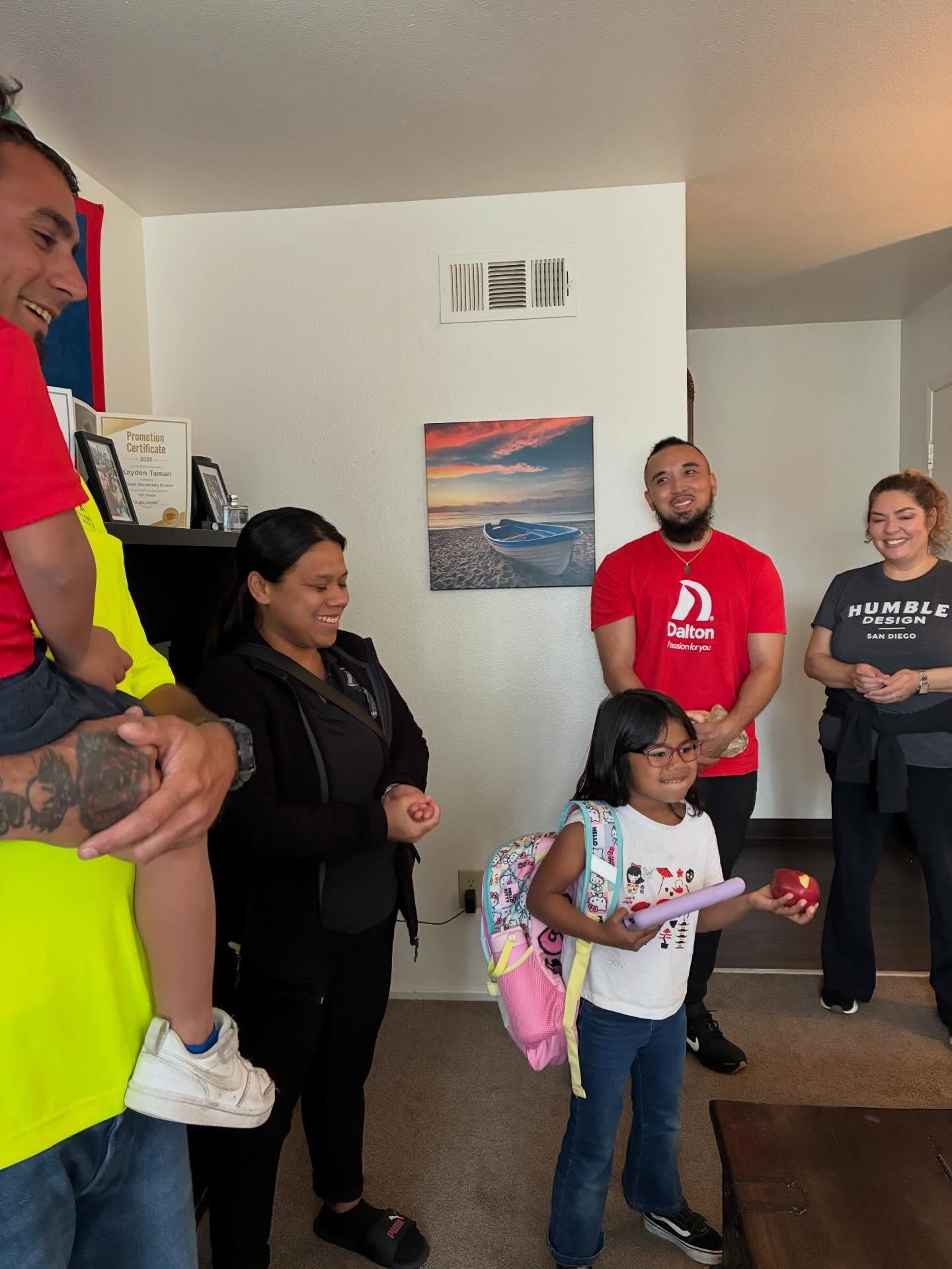 🧡 Welcome Home Kristine 🧡

This Thursday we had such an amazing day welcoming Kristine and her close-knit family of 49ers fans home alongside our sponsors, @toyotadaltonus.

While living in Guam, Kristine struggled with substance use, and her four 