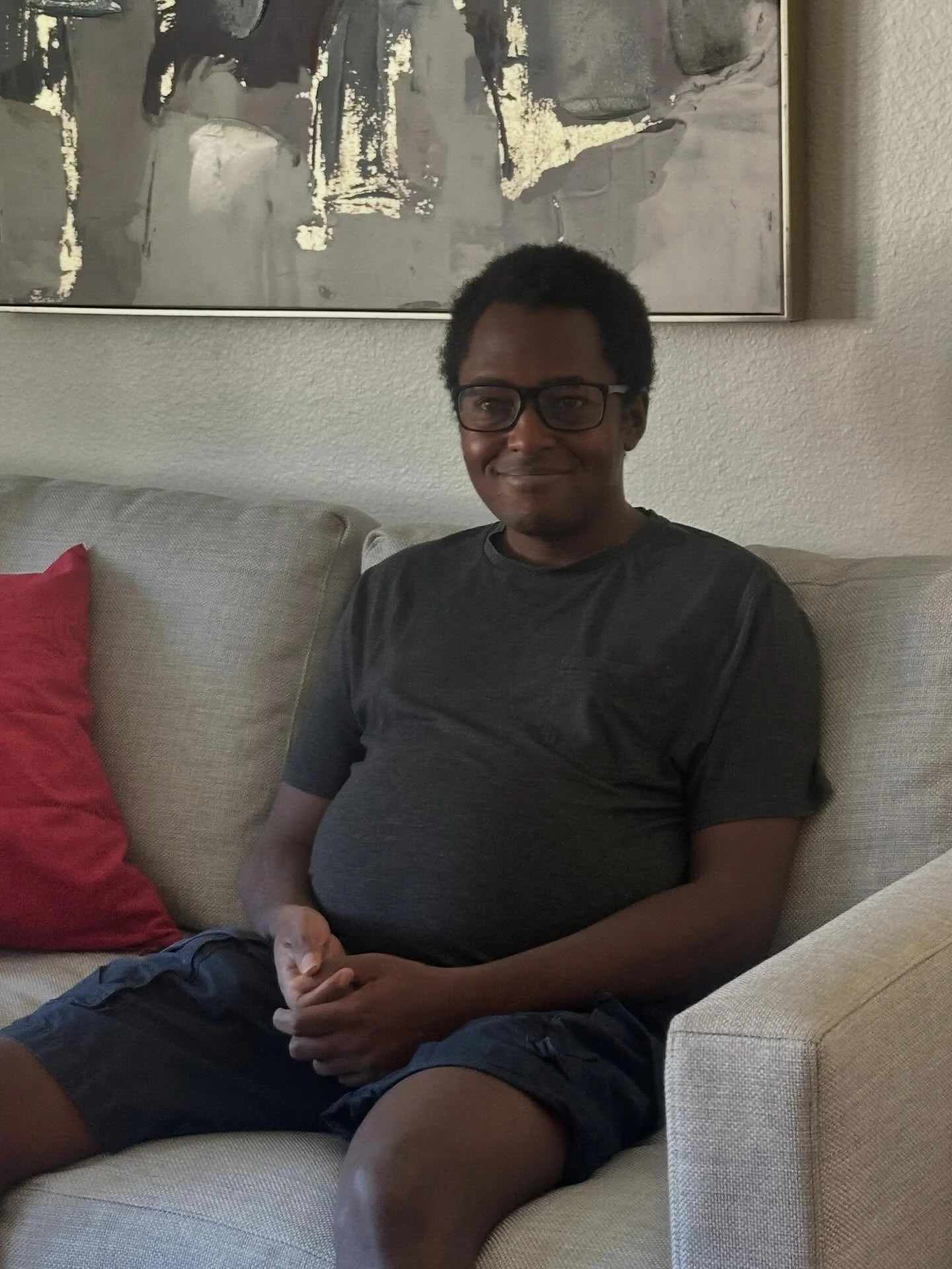 💜 Welcome Home, Luis 💜

This Thursday, we had the joy of welcoming Luis into a space that finally feels like home. A passionate sports fan and a poet at heart, Luis was especially excited to have comfortable furniture where he can relax and finally