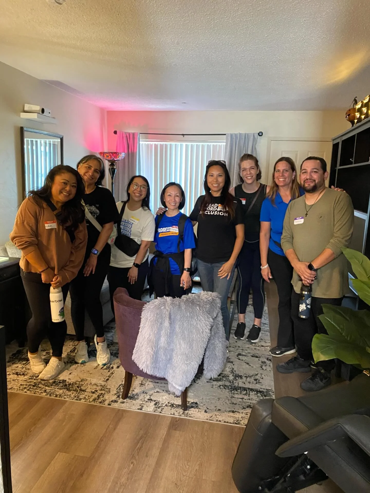 Last Friday in San Diego, we had the honor of supporting Jeanette, whose strength continues to move us.

Two years ago, she made the courageous decision to walk away from an unsafe situation with her son, choosing a different life for them both.

Tod