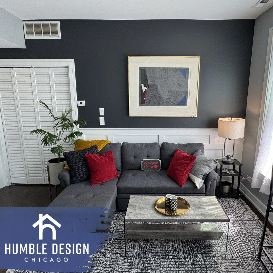 🏡 Happy Friday reveal everyone! 🏡 This week, we are sharing the deco of a single bedroom apartment, which started out with only an air mattress for our Humble Client to sleep on. Now, the space is a welcoming, cozy living environment filled with ar
