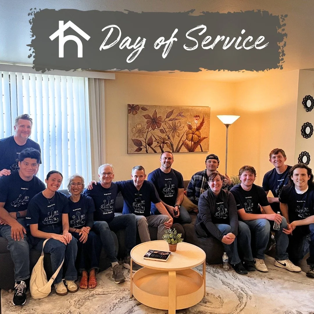 📣 A huge thank you to the team at Morgan Stanley in Oak Brook for joining us on a Day of Service! It may have been their first DoS, but they jumped right into action to get this 3 bedroom unit fully furnished for our Humble family. They did it all -