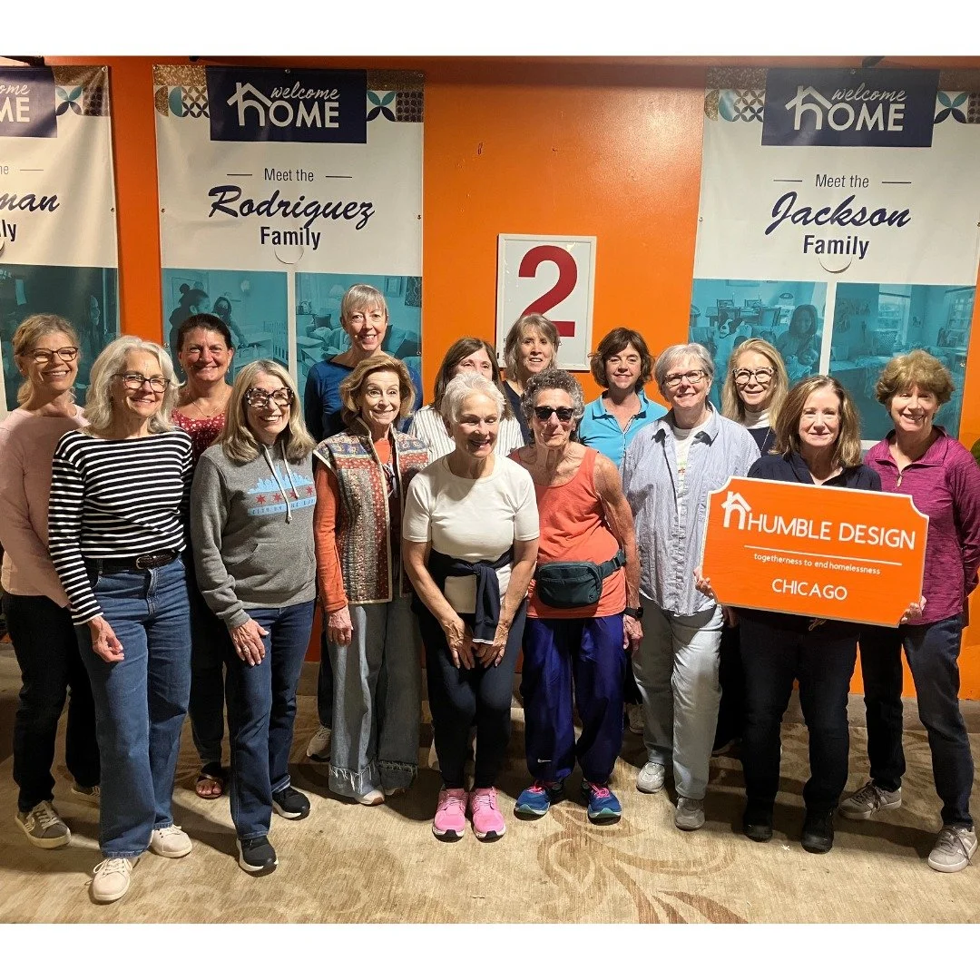 🙌 We had the pleasure of hosting @womensconnectionchicago  again in the Humble Design Chicago Warehouse! Women's Connection is a nonprofit organization that focuses on helping women over 50 build friendships and engage in community-focused activitie