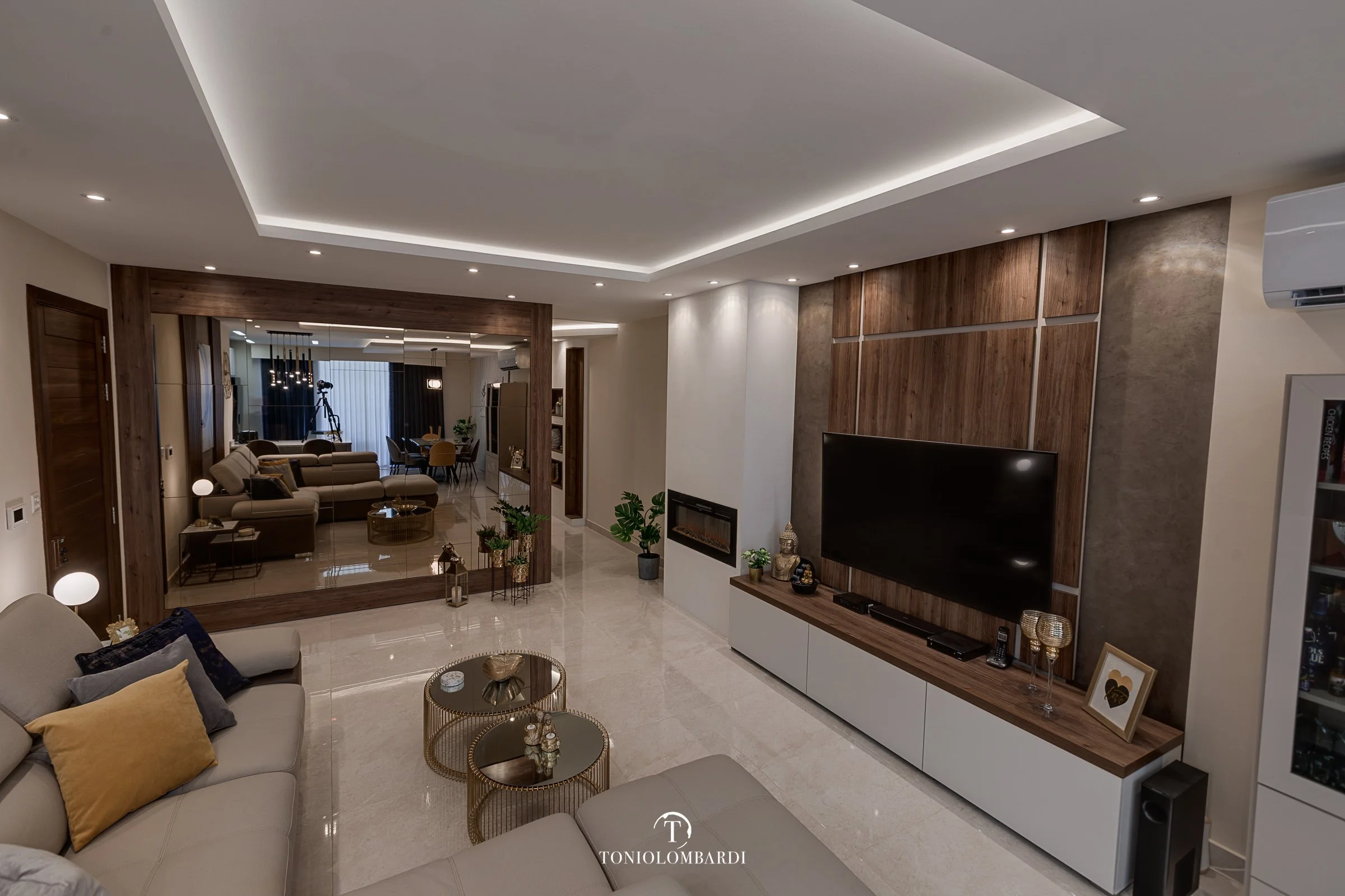 Copy of TLPA5020.jpg