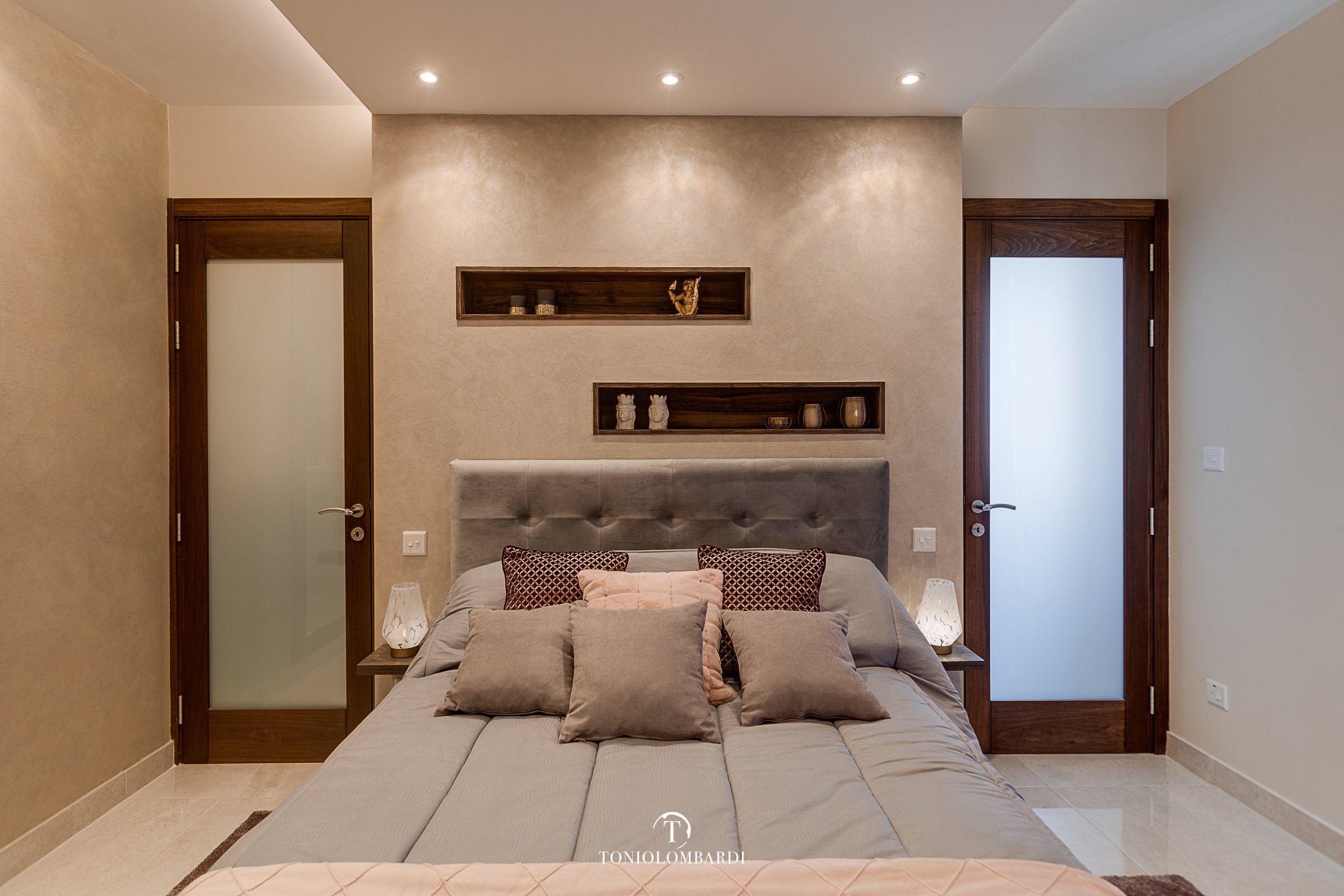 Copy of TLPA5035.jpg