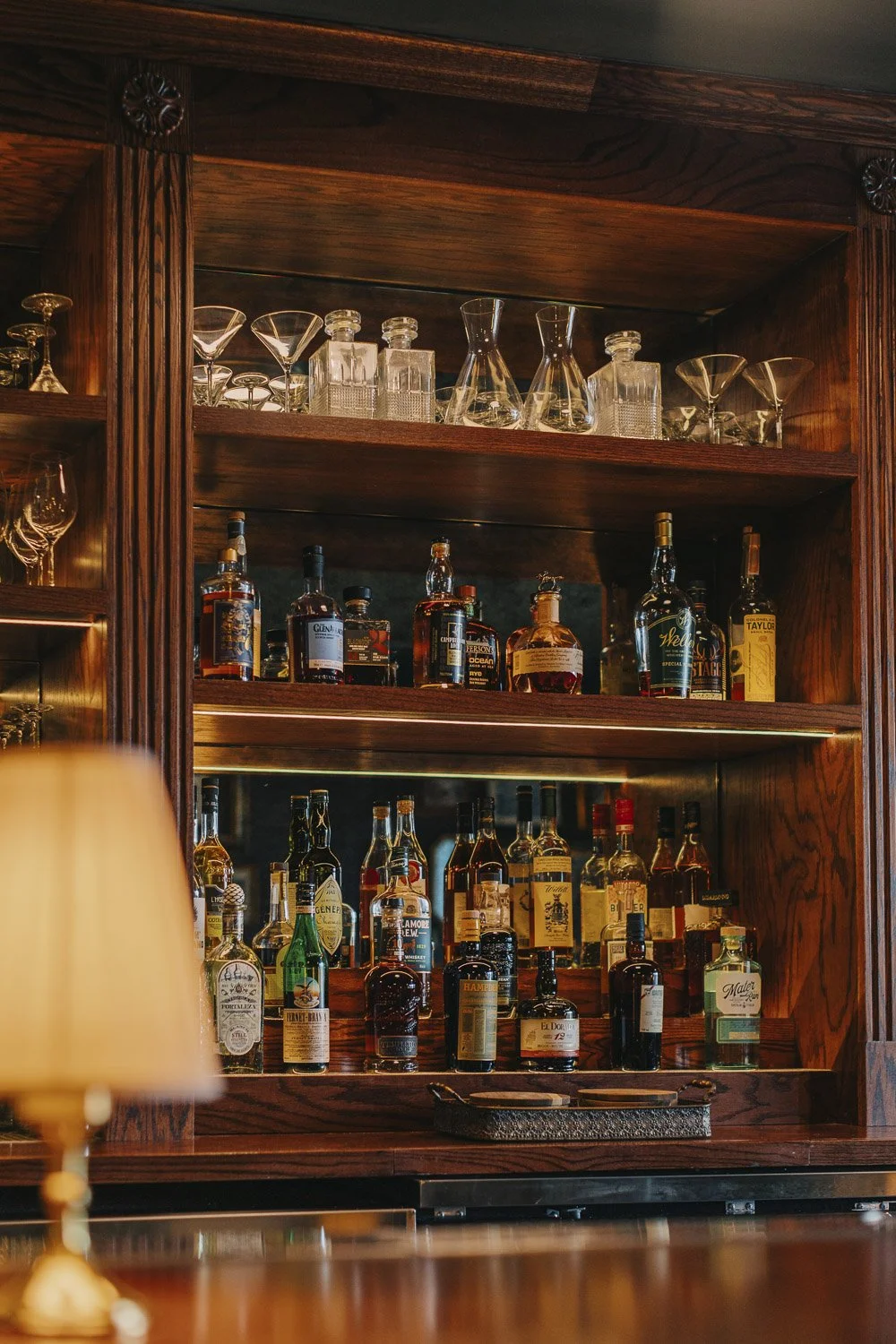 The Mette bar with vintage-inspired details and backbar shelving