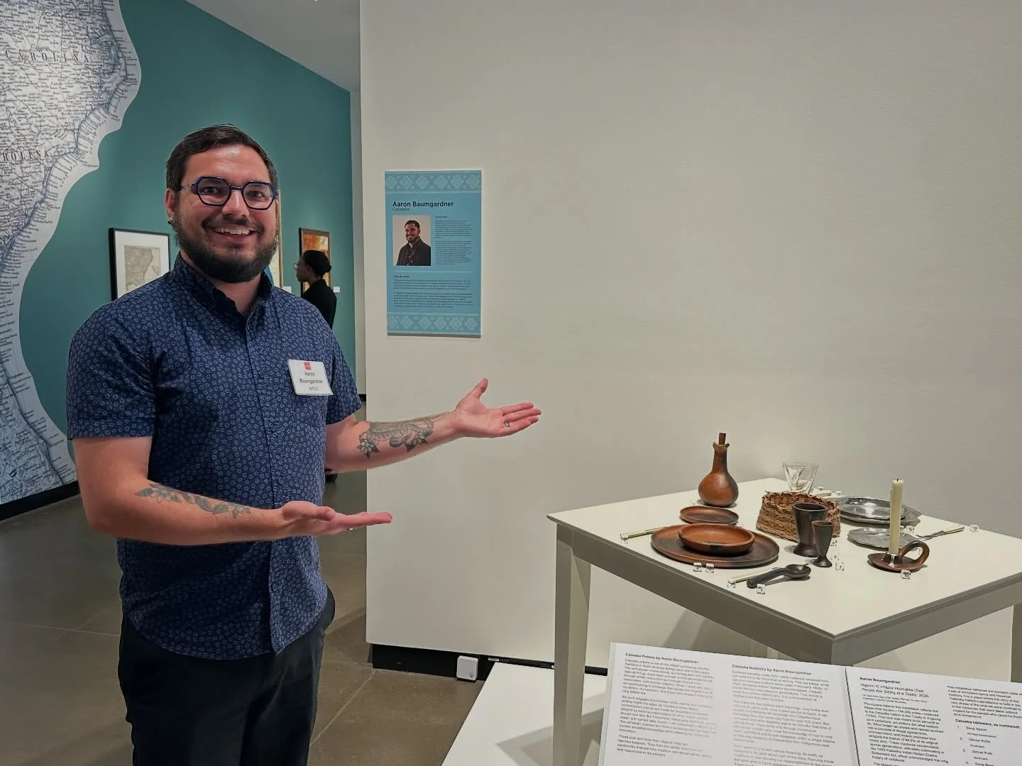 After many months of intense work in the studio, I am excited to present to you: Ną́p&alpha;rii Yį ɂYάpsɛ Hukhą́tire (Two People Are Sitting at a Table), 2026

The square table in this installation reflects the fifteen-mile square-144,000 acres-reser