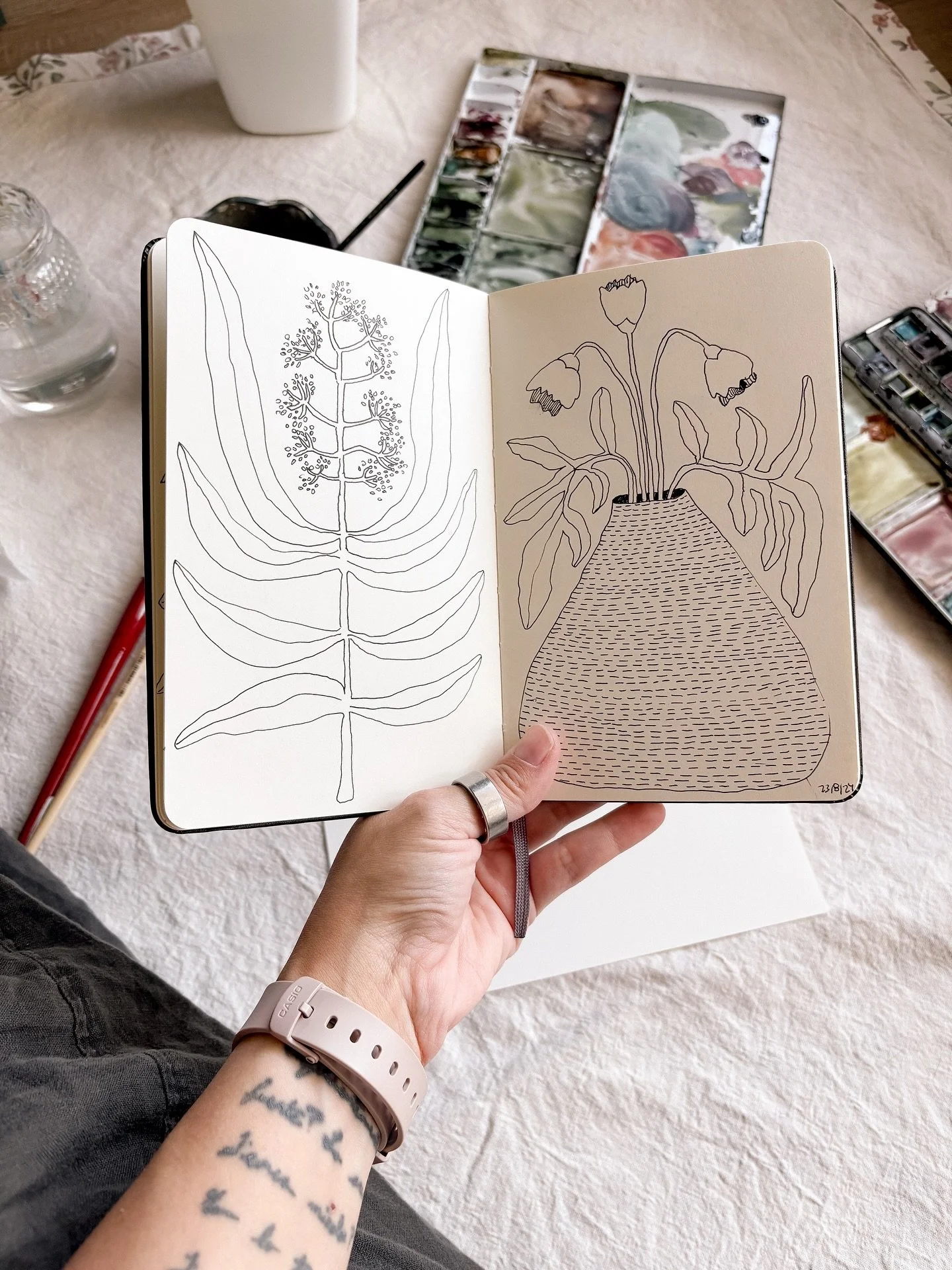 Lately I&rsquo;ve been incredibly busy (and honestly, very thankful for that) &mdash; but my creative side has been asking for some space to breathe again. I&rsquo;ve been working on a few Christmas decorations these past days, and it&rsquo;s been su