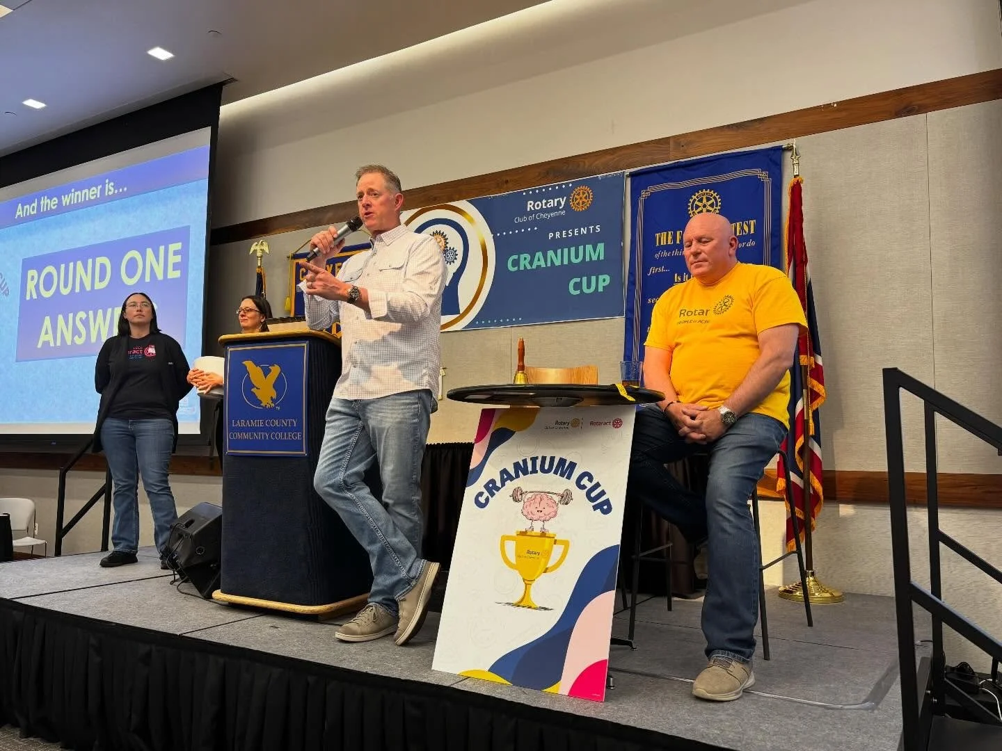 The 17th annual Rotary Cranium Cup was a smash hit! I have been blessed to emcee this event for several years and it is always a lot of fun! Thanks to everyone who participated to help make the night a success and thanks to all the dedicated members 