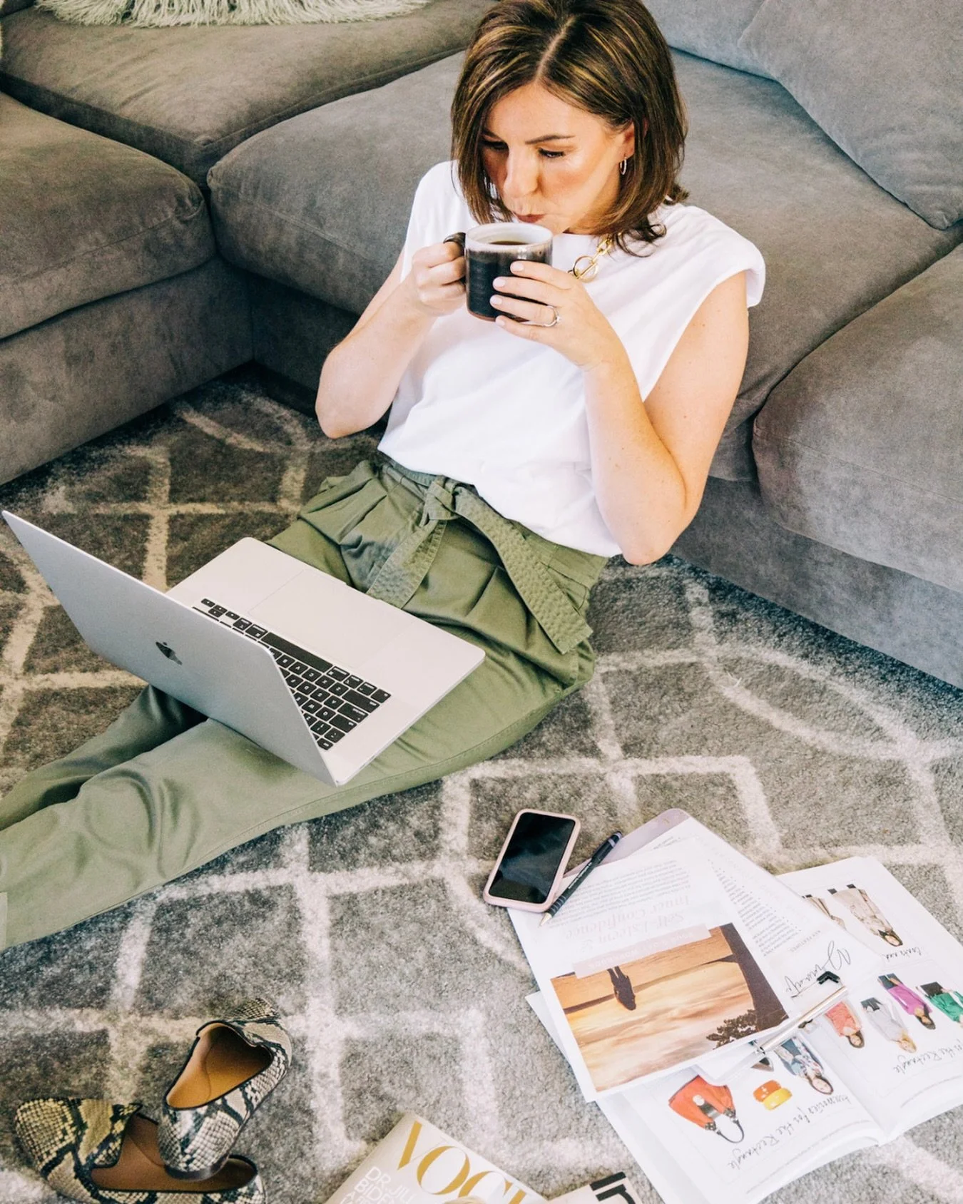 The most interesting thing about your outfit isn&rsquo;t WHAT you&rsquo;re wearing.  It&rsquo;s WHY you put it together. 

One of my guilty pleasures? 
I hate-watch those &ldquo;Tell me about today&rsquo;s outfit&rdquo; videos.

You know the ones.

&