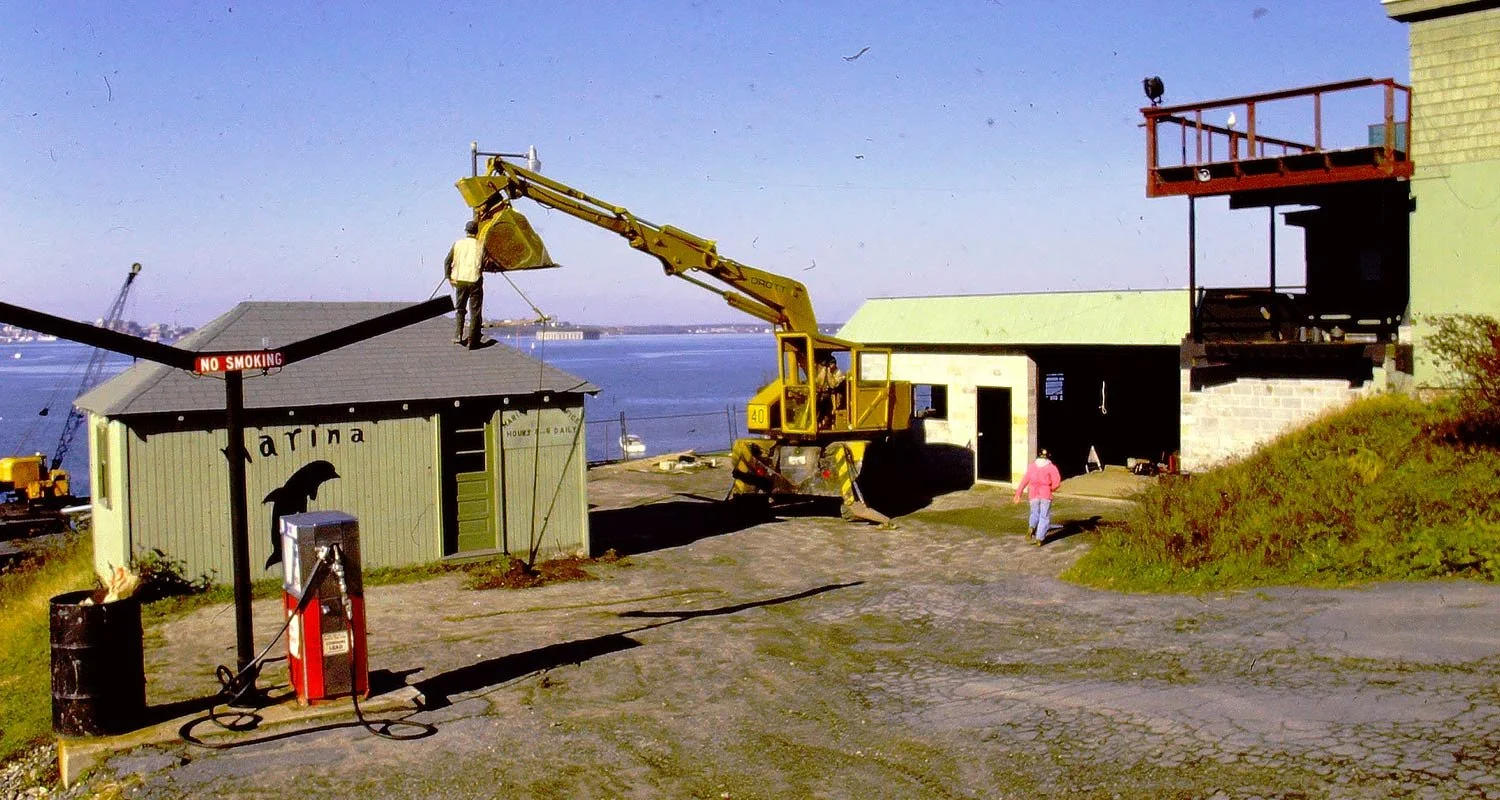  Cras justo odio, dapibus ac facilisis in, egestas eget quam. Morbi leo risus, porta ac consectetur ac, vestibulum at eros. 