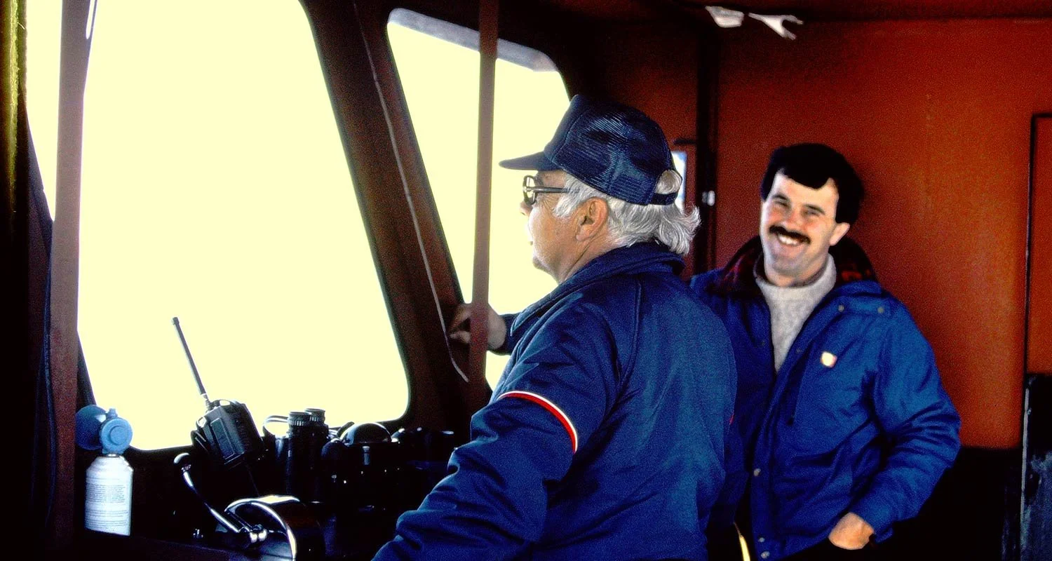  Nullam quis risus eget urna mollis ornare vel eu leo. Duis mollis, est non commodo luctus, nisi erat porttitor ligula, eget lacinia odio sem nec elit. 