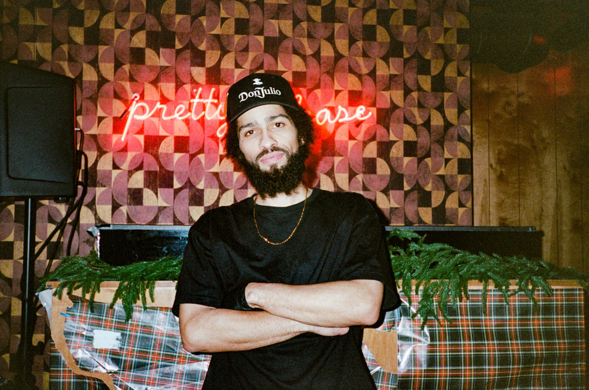 lojii_35mm_2.jpg