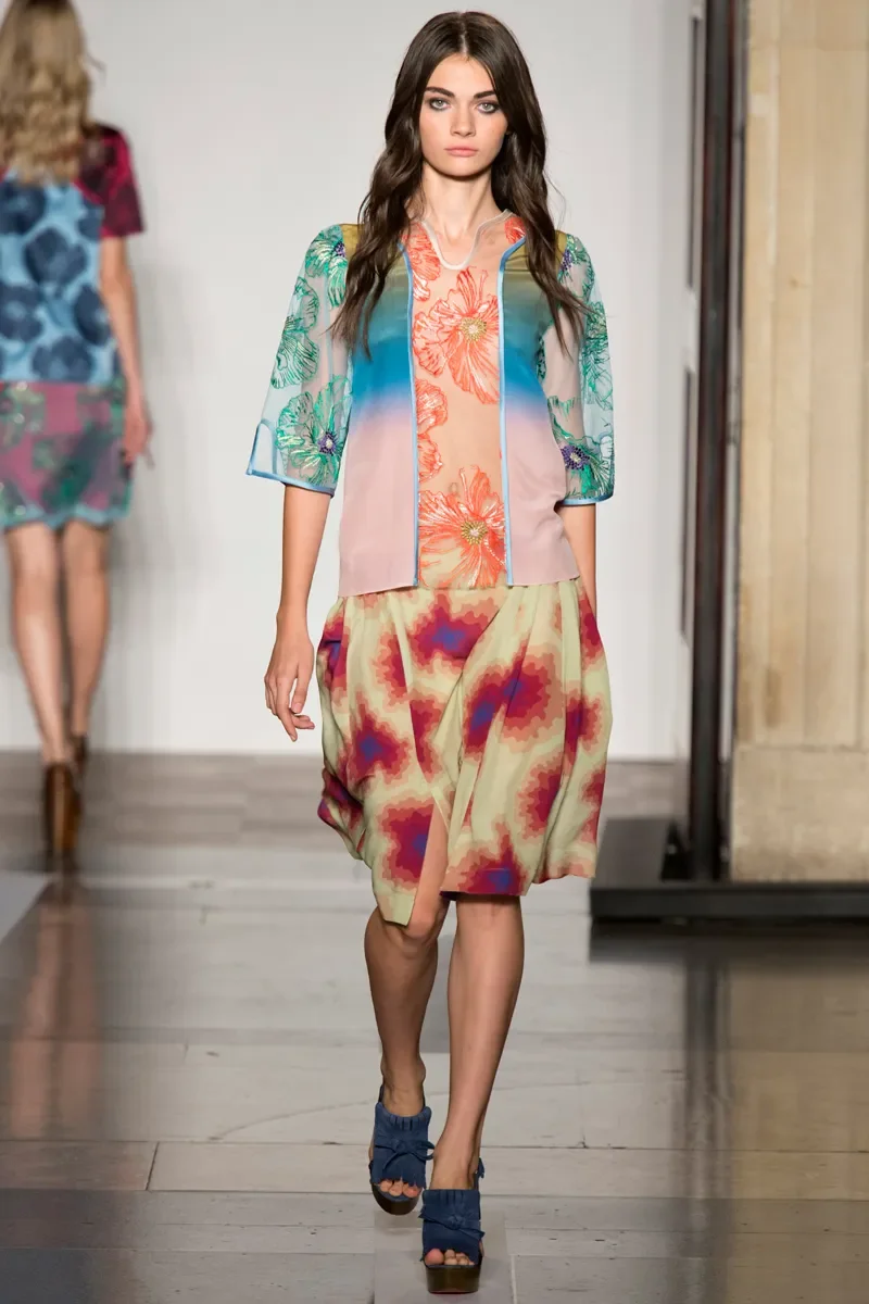 jonathan-saunders-rtw-ss2014-runway-25_191546723382.jpg.webp