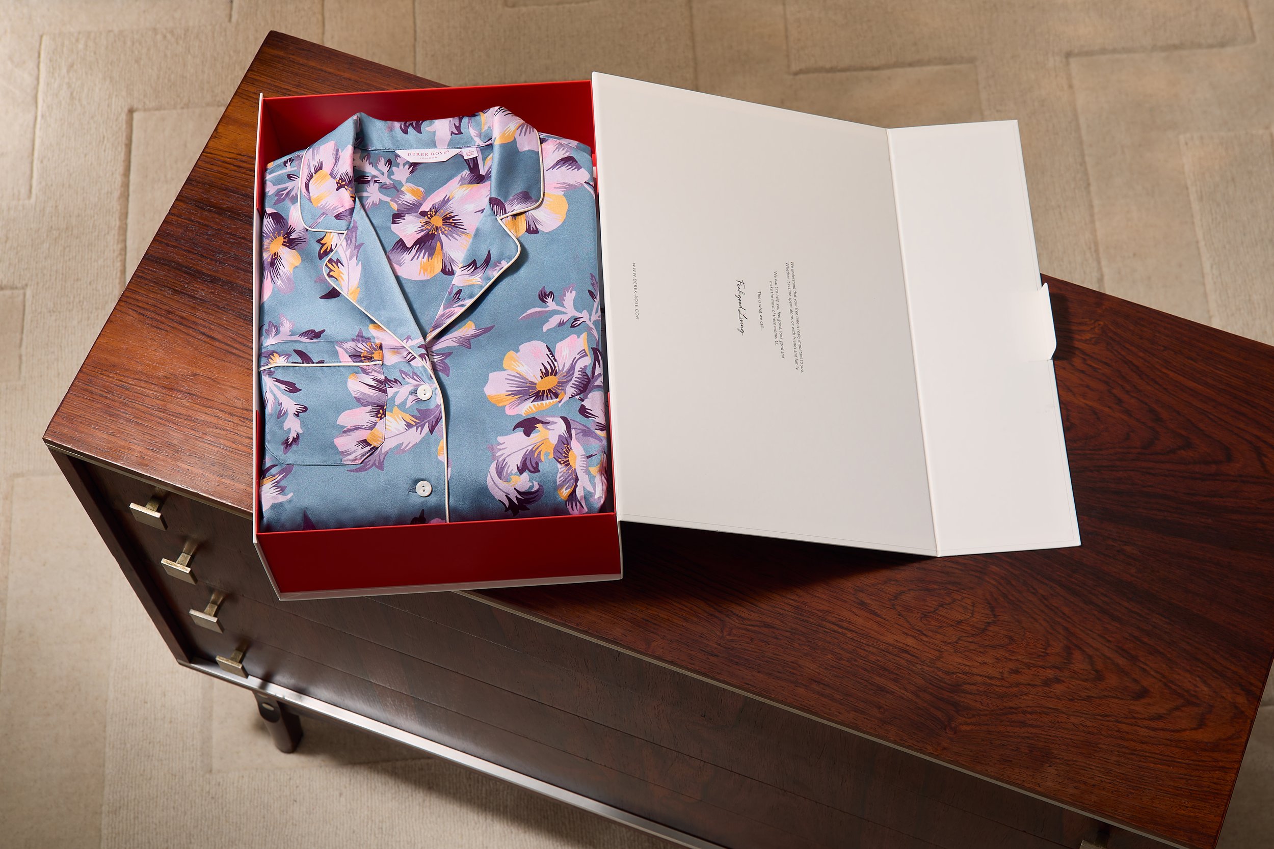 9. SHOT 12 NOVEMBER WOMENS CHRISTMAS SILK PYJAMAS.jpg