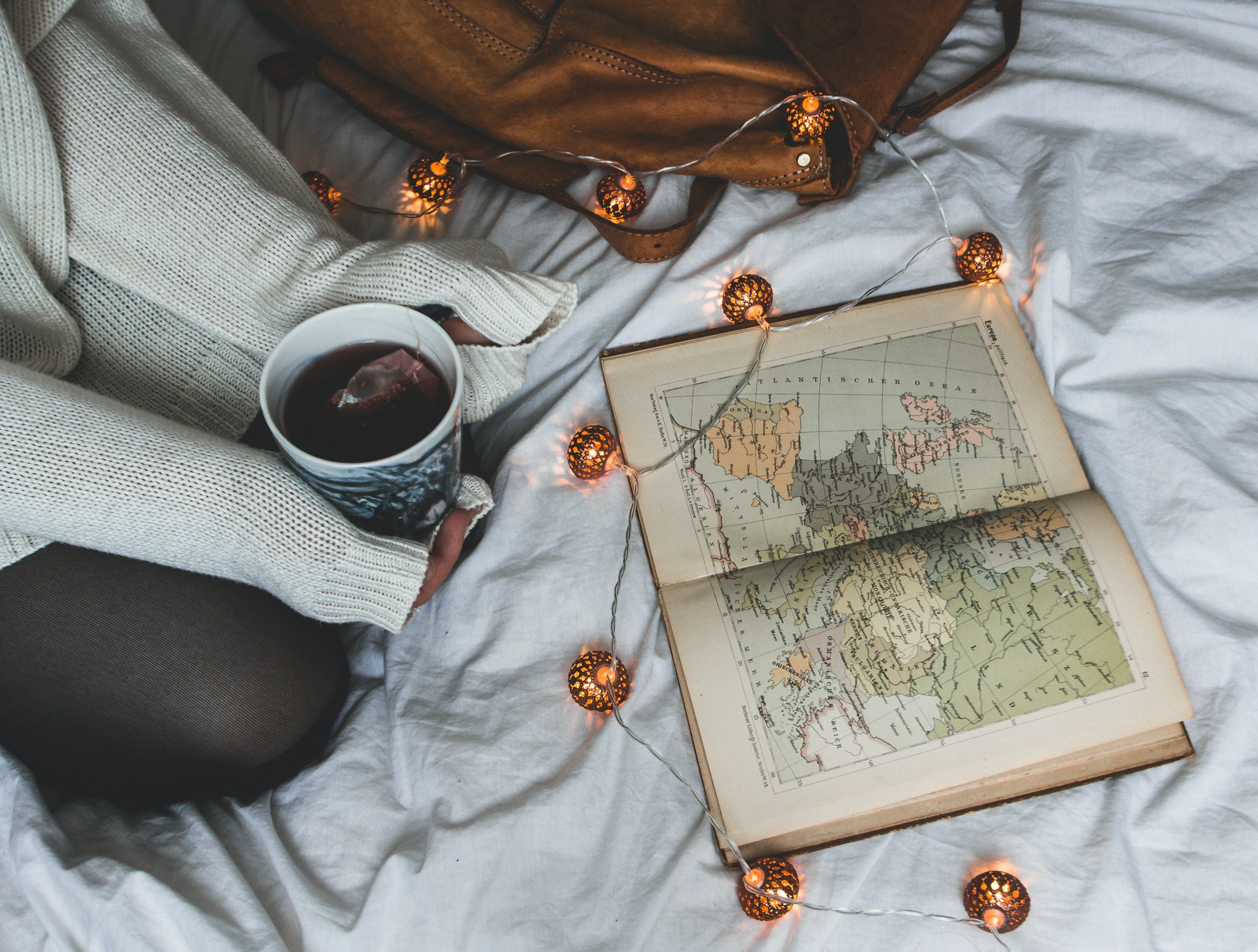 Top 5 Travel Hacks for a Smooth and Stress-Free Summer Vacation