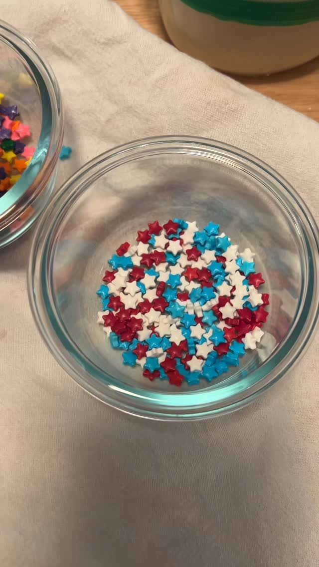 Baking up something sweet for our neighborhood as we gear up to launch our first weekly menu drop! 🍪 Any guesses what we’re working on behind the scenes? 🇺🇸