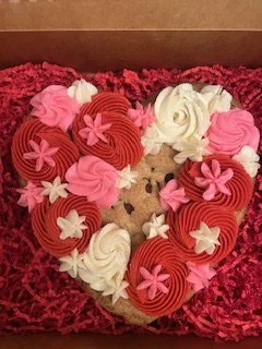 valentine's cookie cake