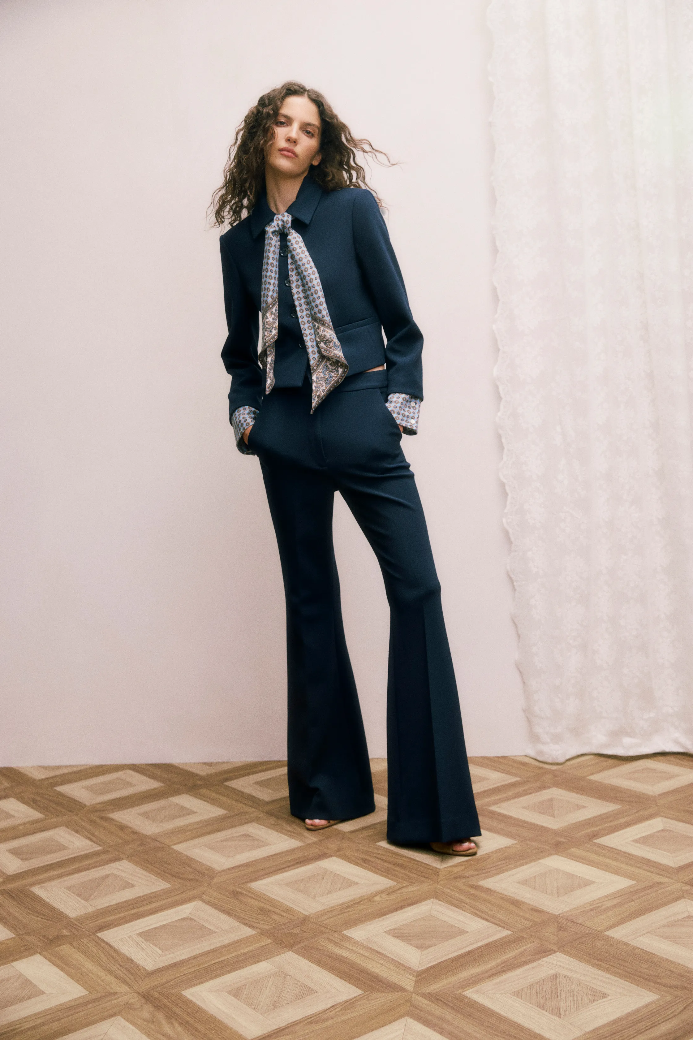 00021-veronica-beard-spring-2026-ready-to-wear-credit-brand.png