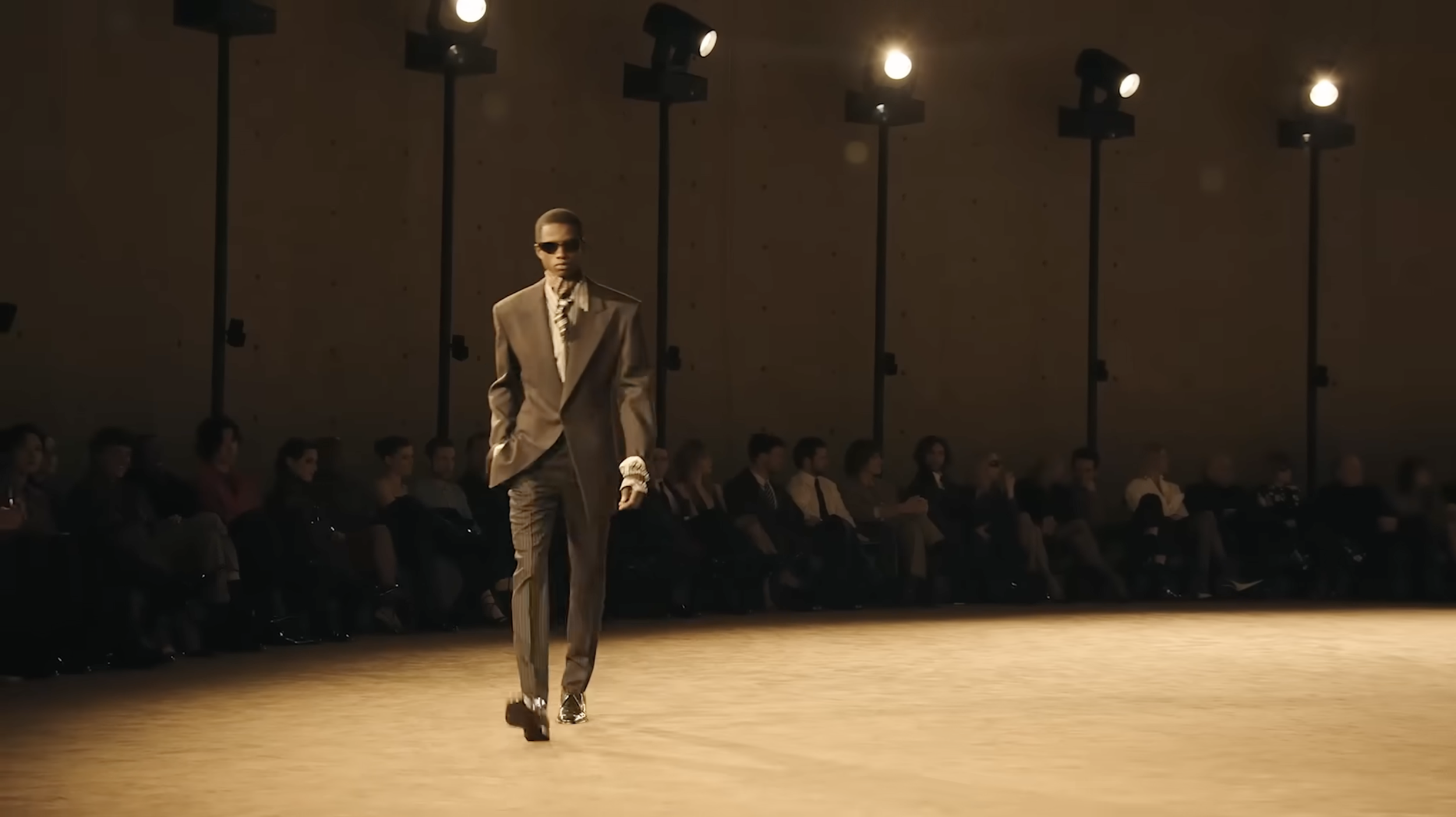 Tailored Expositions: Yves Saint Laurent’s FW26 is what we all want