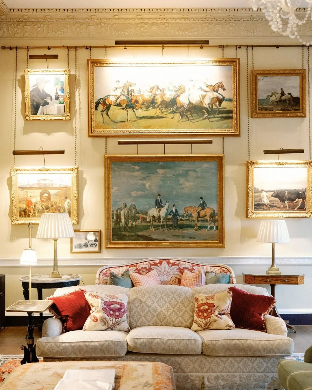 Cashel Palace is the place of dreams, not only their grounds are the most idyllic, but the people are the reason their are so special. 

Also, amazing is the beautiful and extremely talented people that put this together, beautiful and elegant design