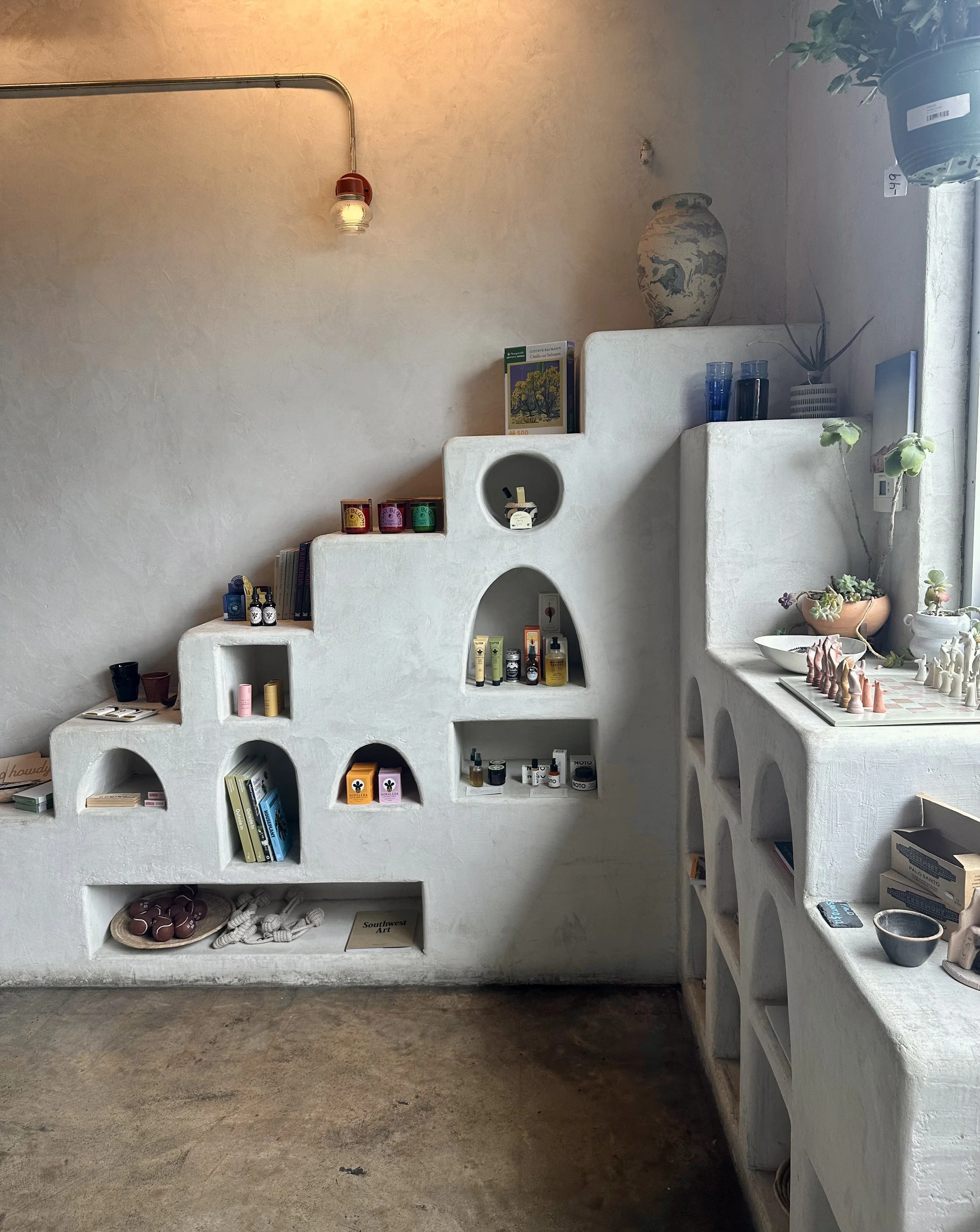 Eat Well, Shop Pretty: A Design-Lover's Guide to Austin, TX