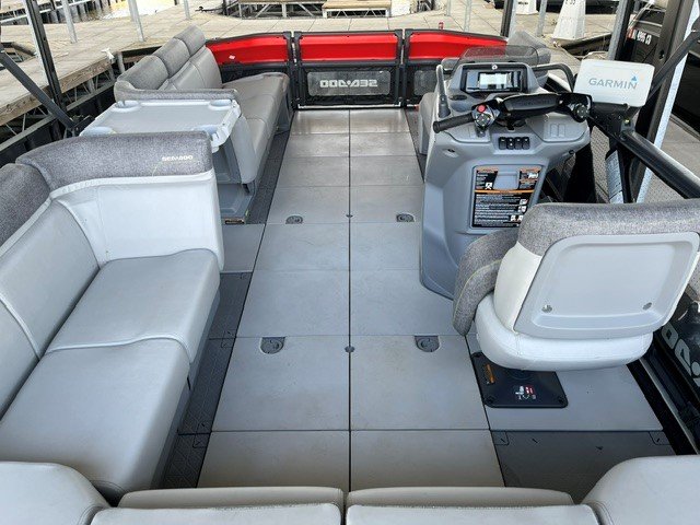 Rebel - Interior.jpg
