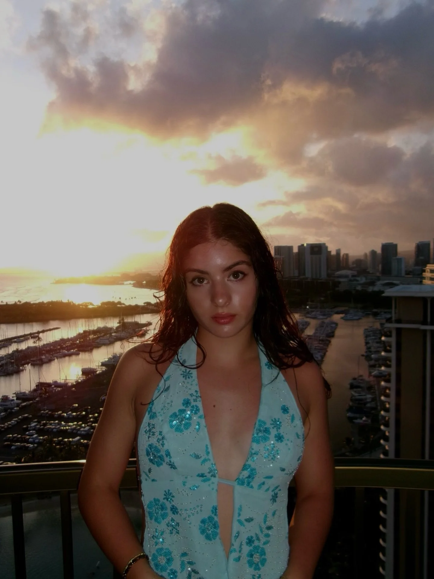 a year of lessons and growth. wouldn't be me without the losses and memories. 🥂🎞️
rest in peace all the people and pets I've lost this year including my home
(manifesting a great 2026 for all of us)