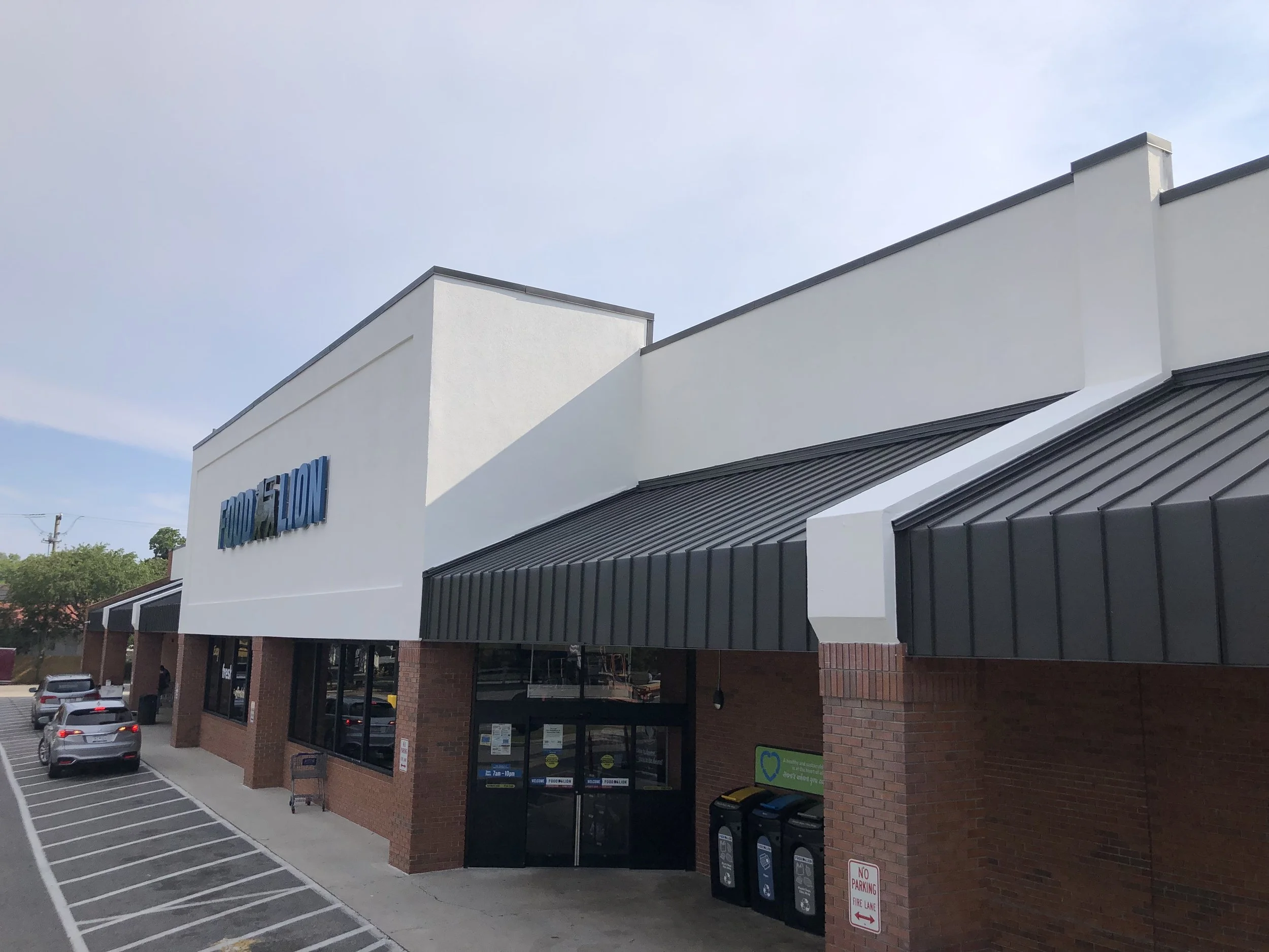 Full-scale Shopping Center Repaint - Charleston, SC